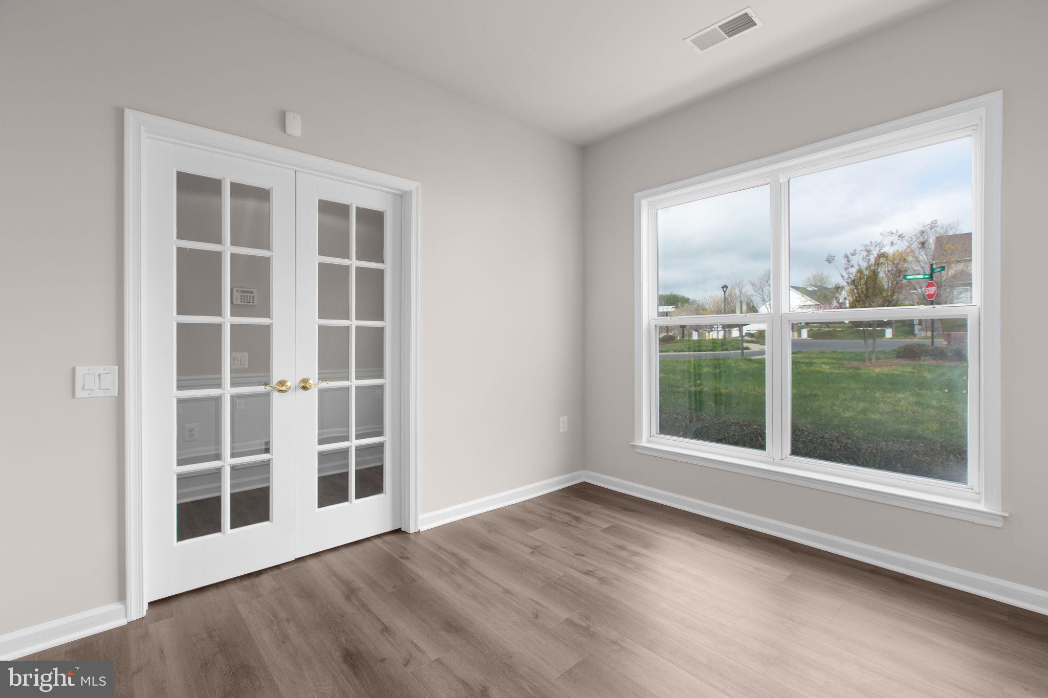 THE VILLAS AT FALLS RUN - Residential