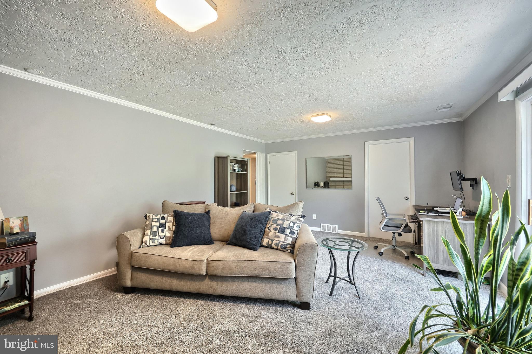 HAINES ACRES - Residential