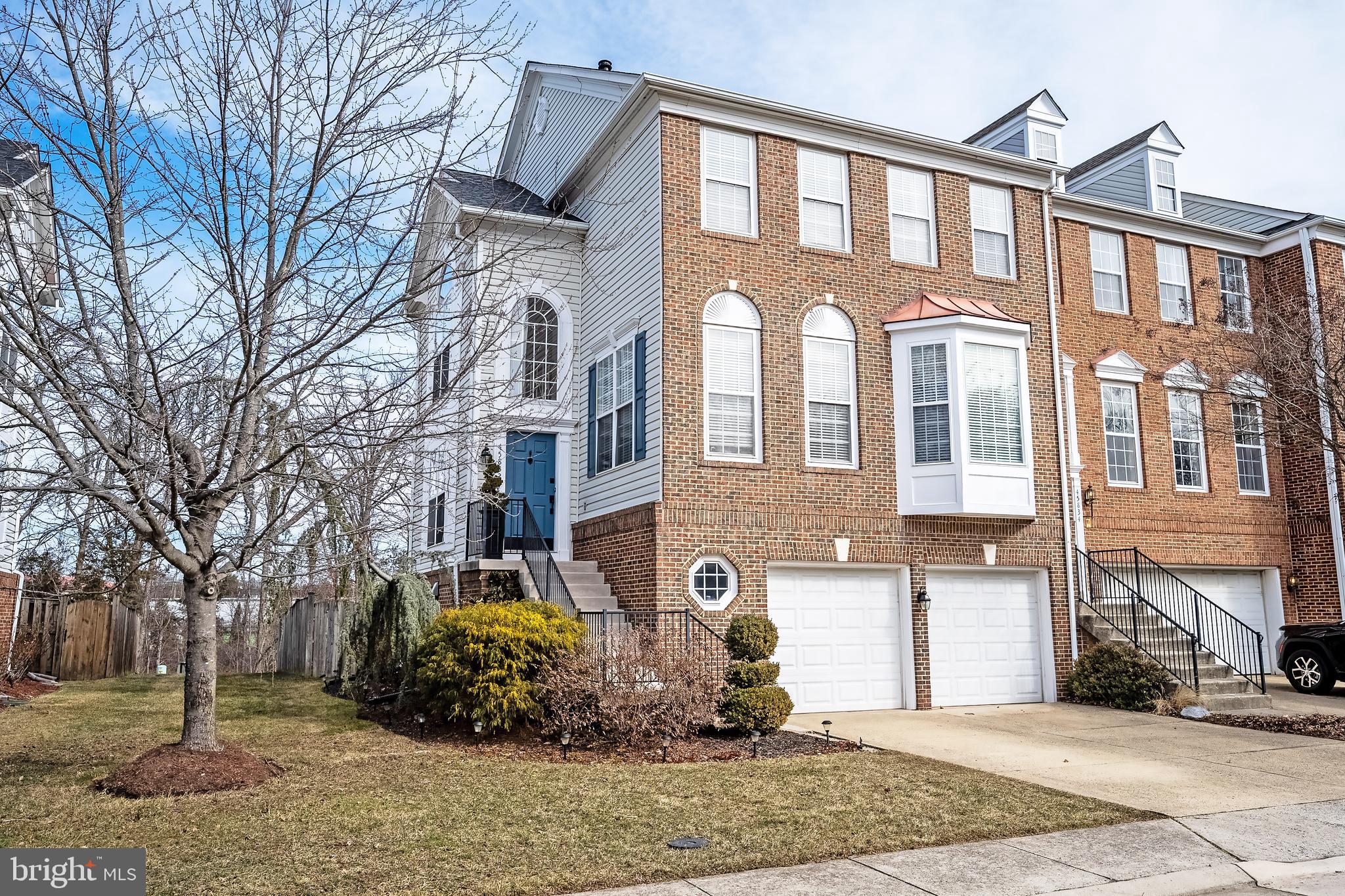 TALL OAKS - Residential