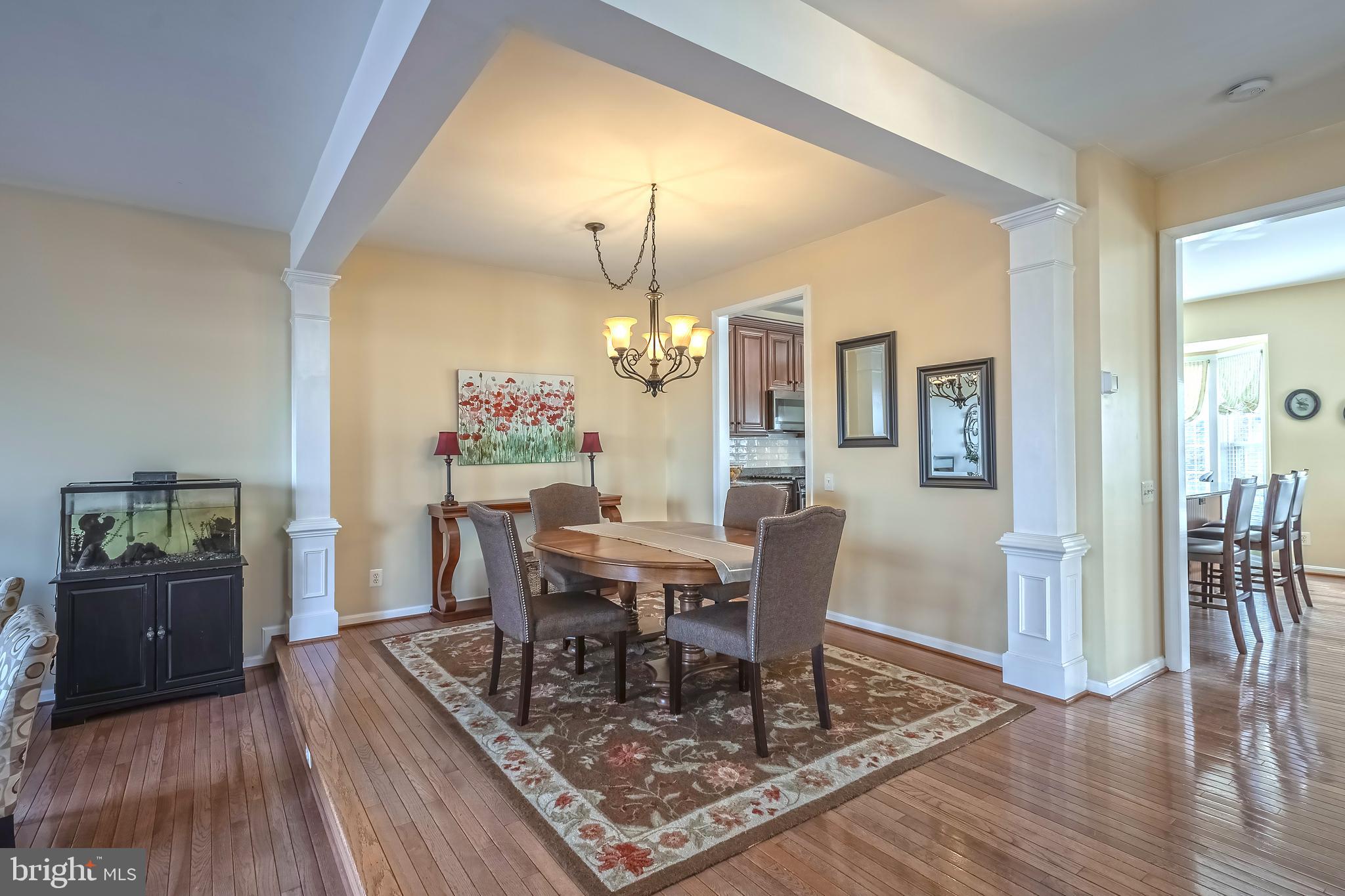 TALL OAKS - Residential