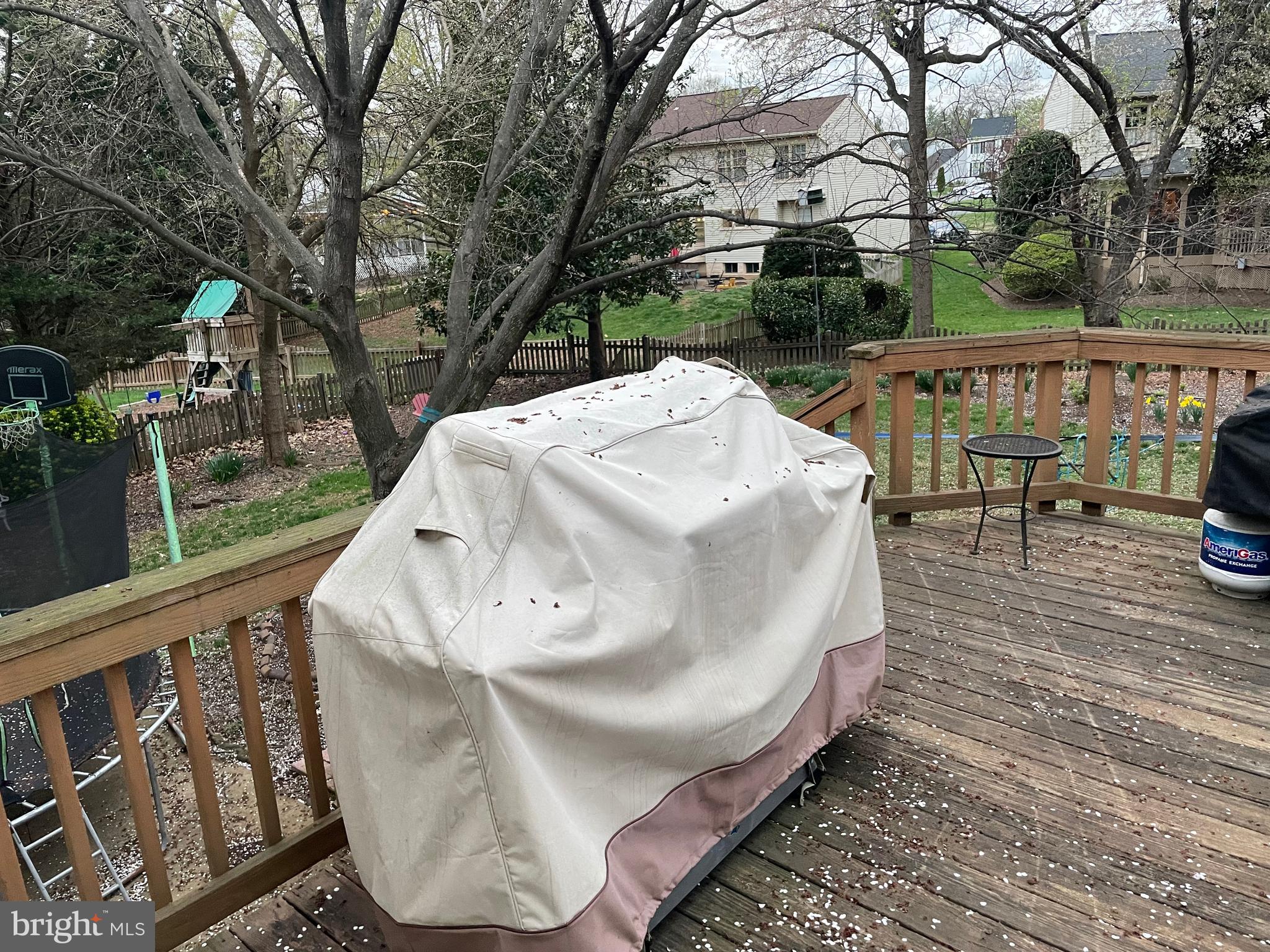 ASHBURN VILLAGE - Residential Lease