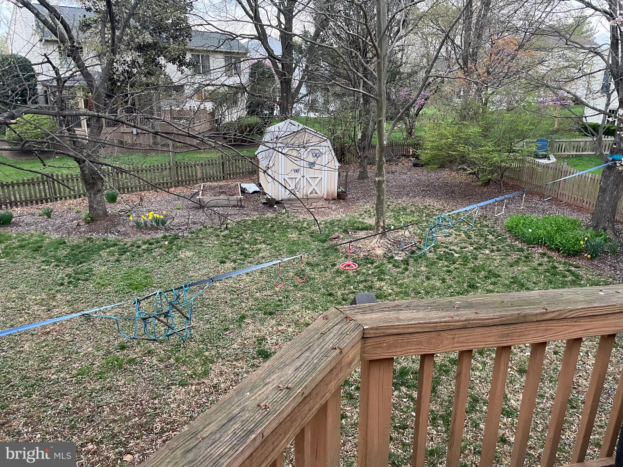 ASHBURN VILLAGE - Residential Lease