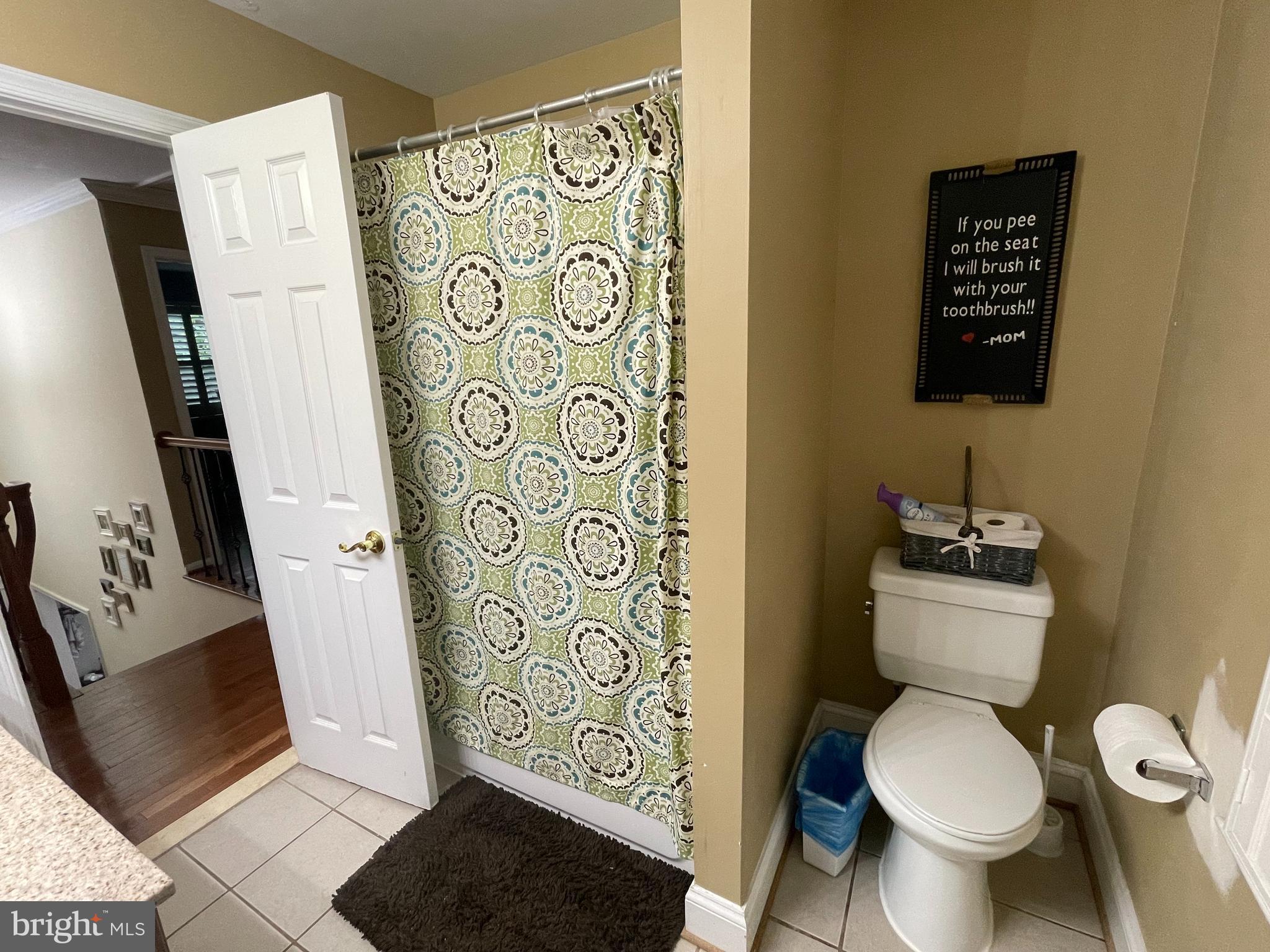 ASHBURN VILLAGE - Residential Lease