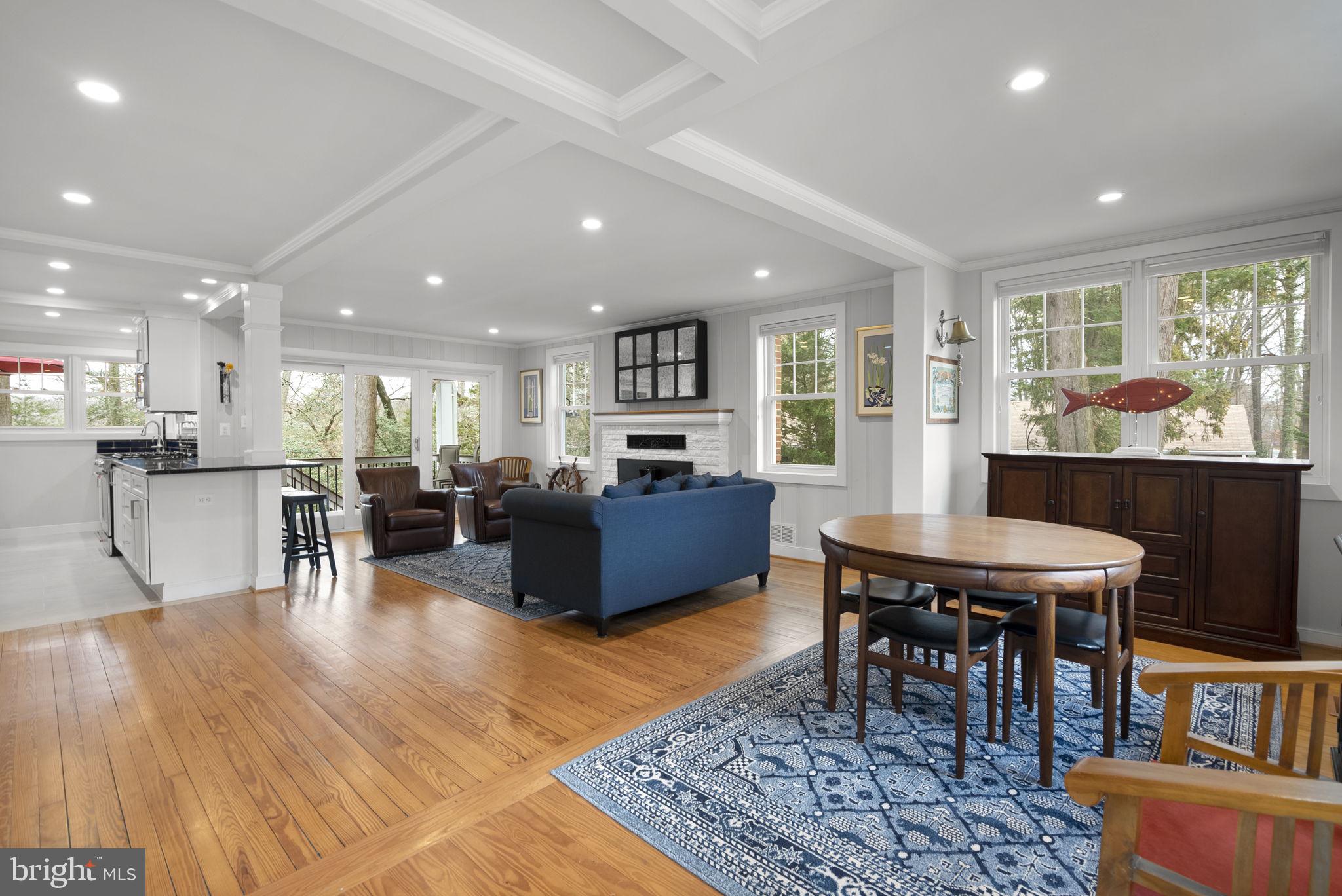 MANHATTAN BEACH - Residential