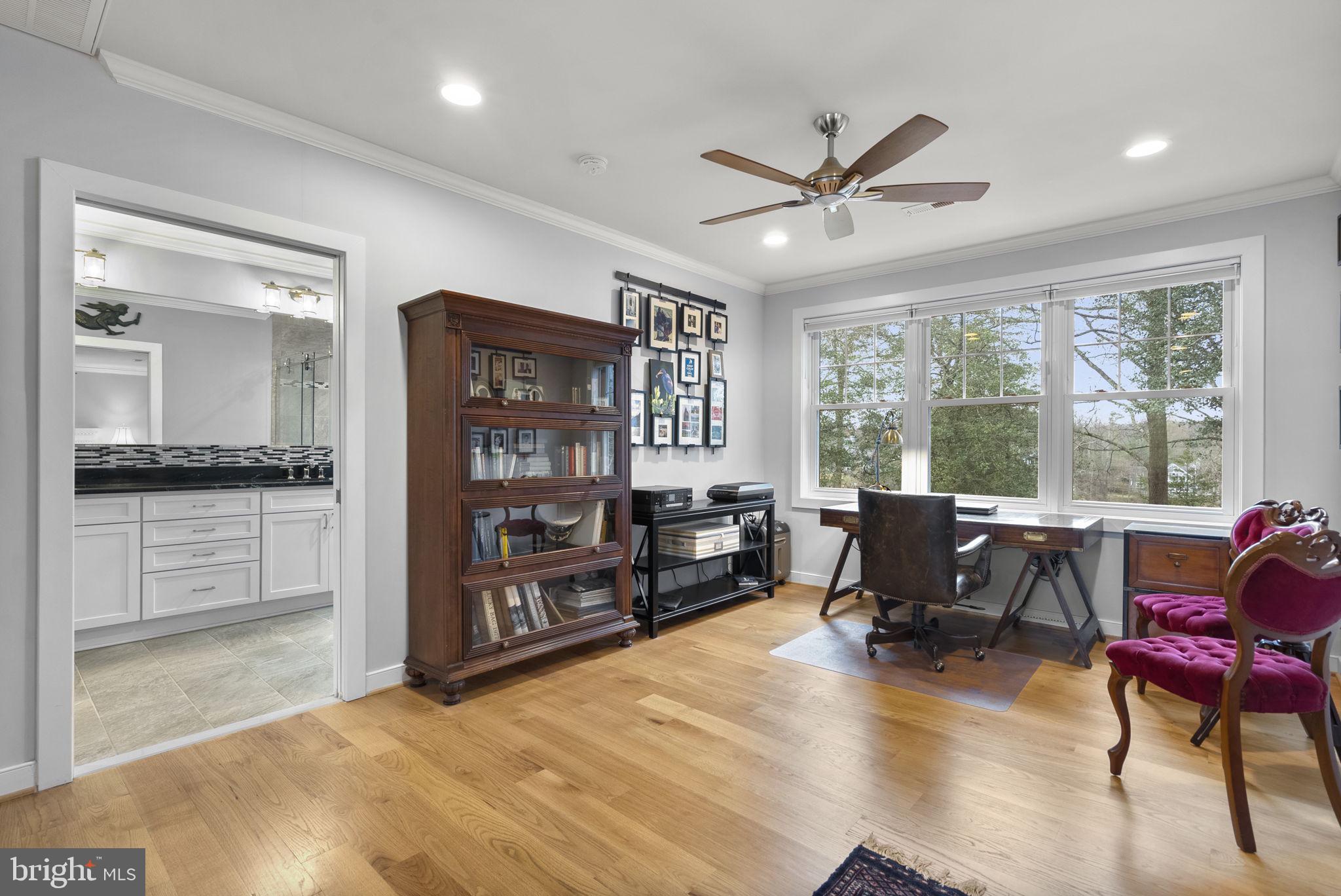 MANHATTAN BEACH - Residential