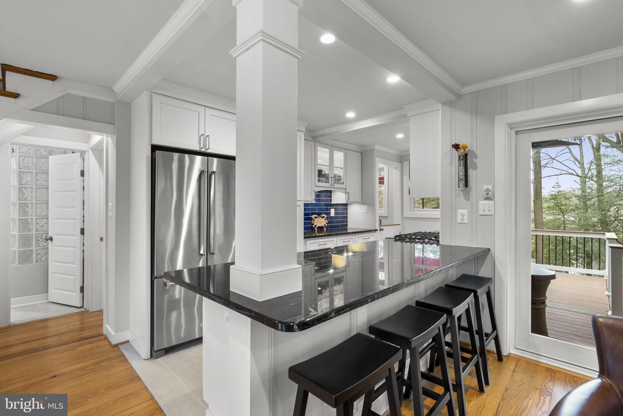 MANHATTAN BEACH - Residential