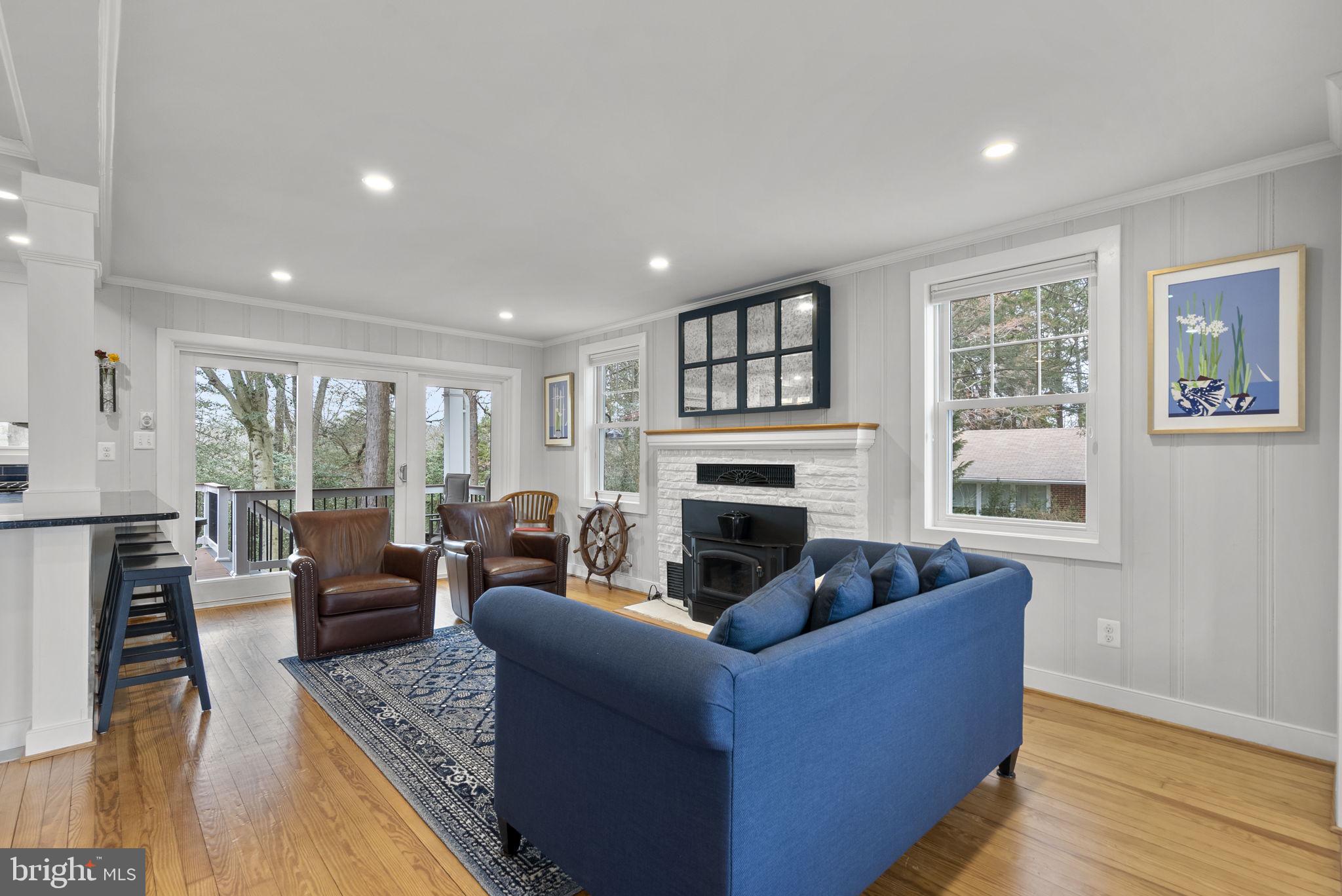 MANHATTAN BEACH - Residential