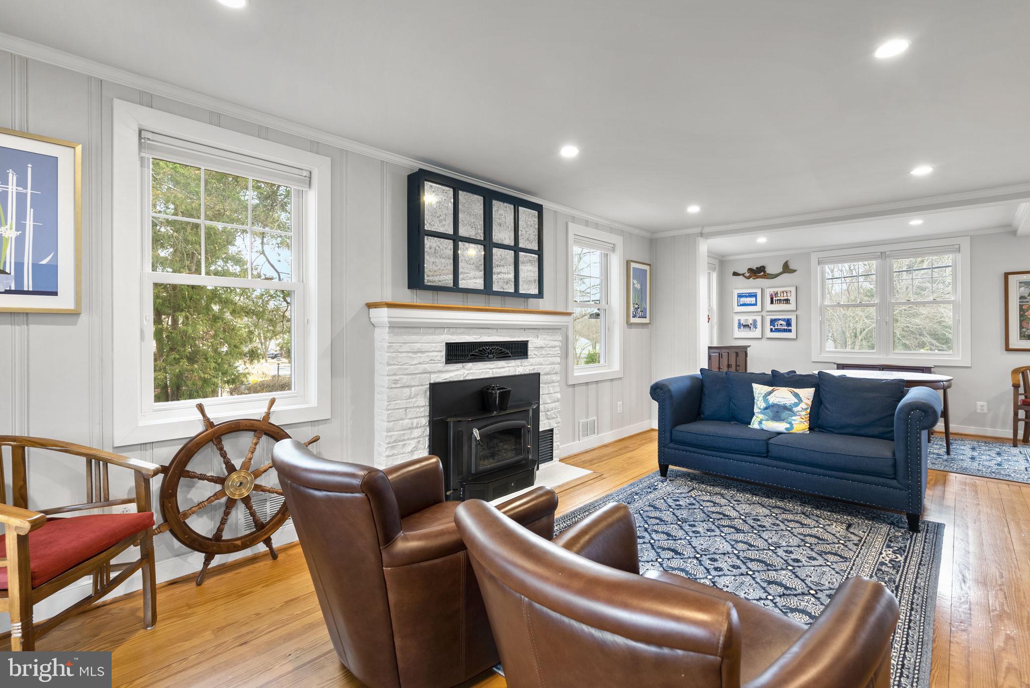 MANHATTAN BEACH - Residential