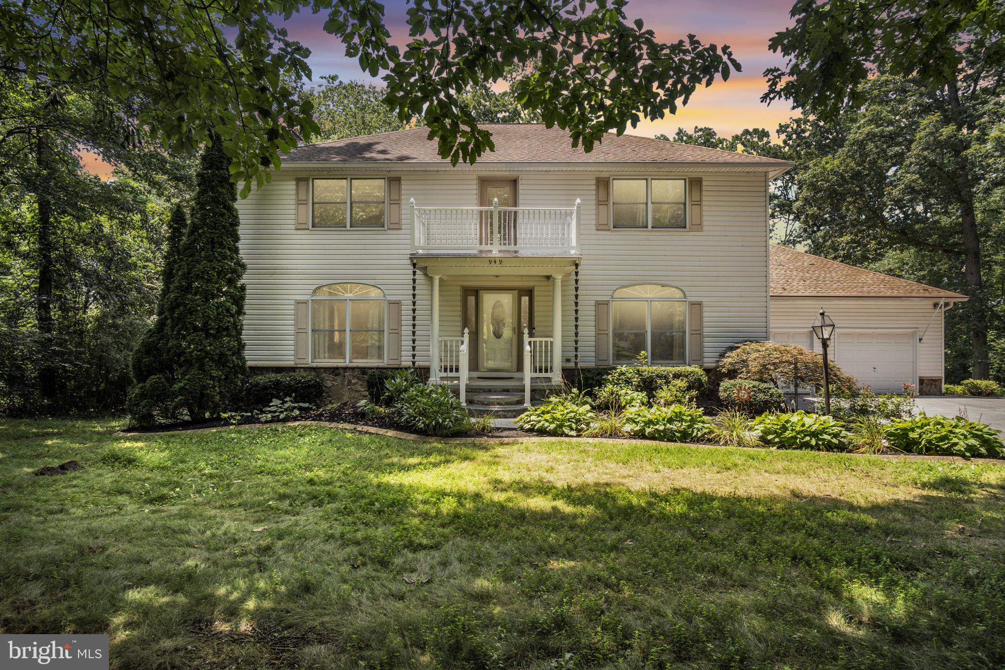 949 RIDGE ROAD