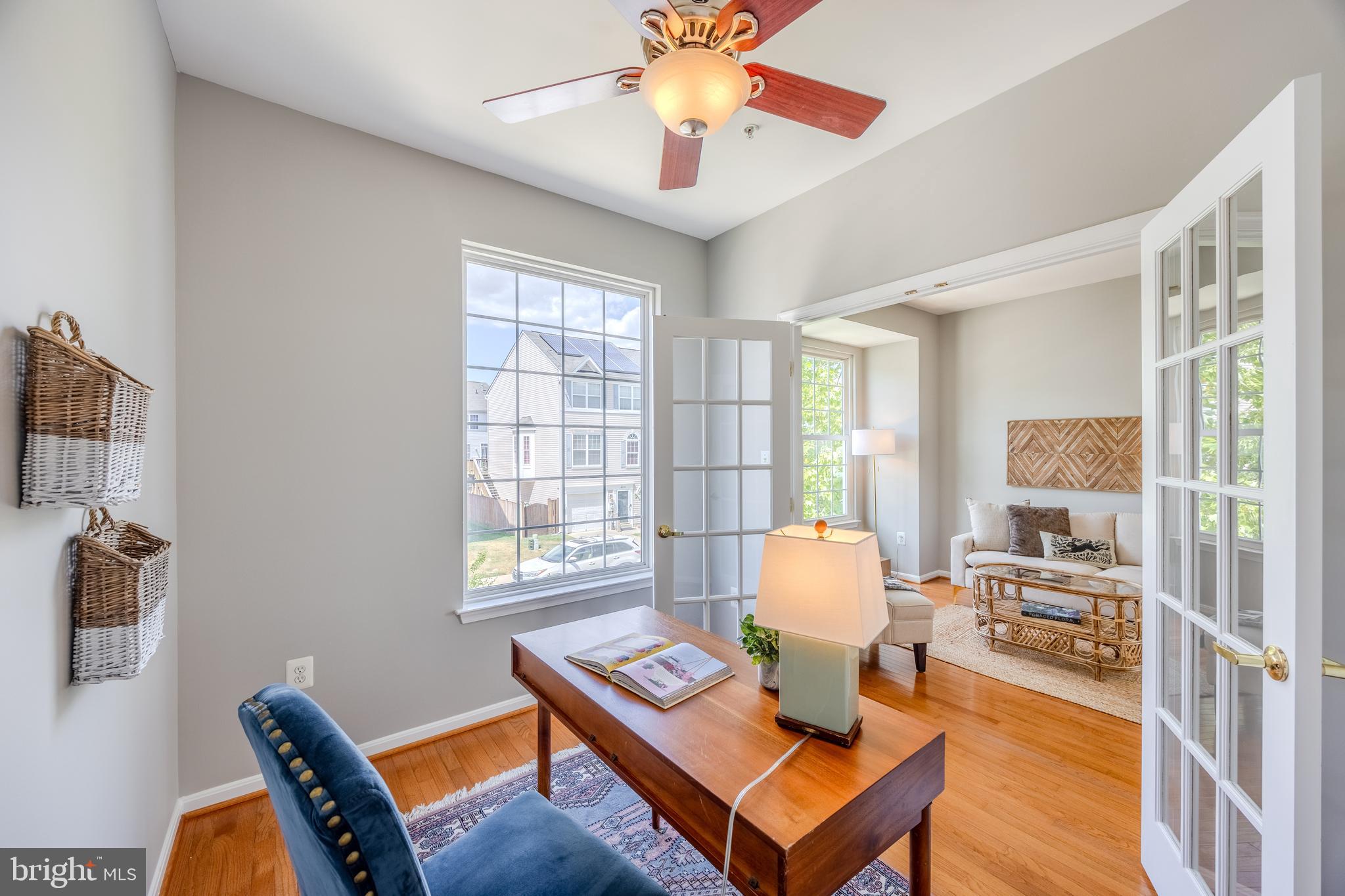 APPLEGATE NORTH - Residential