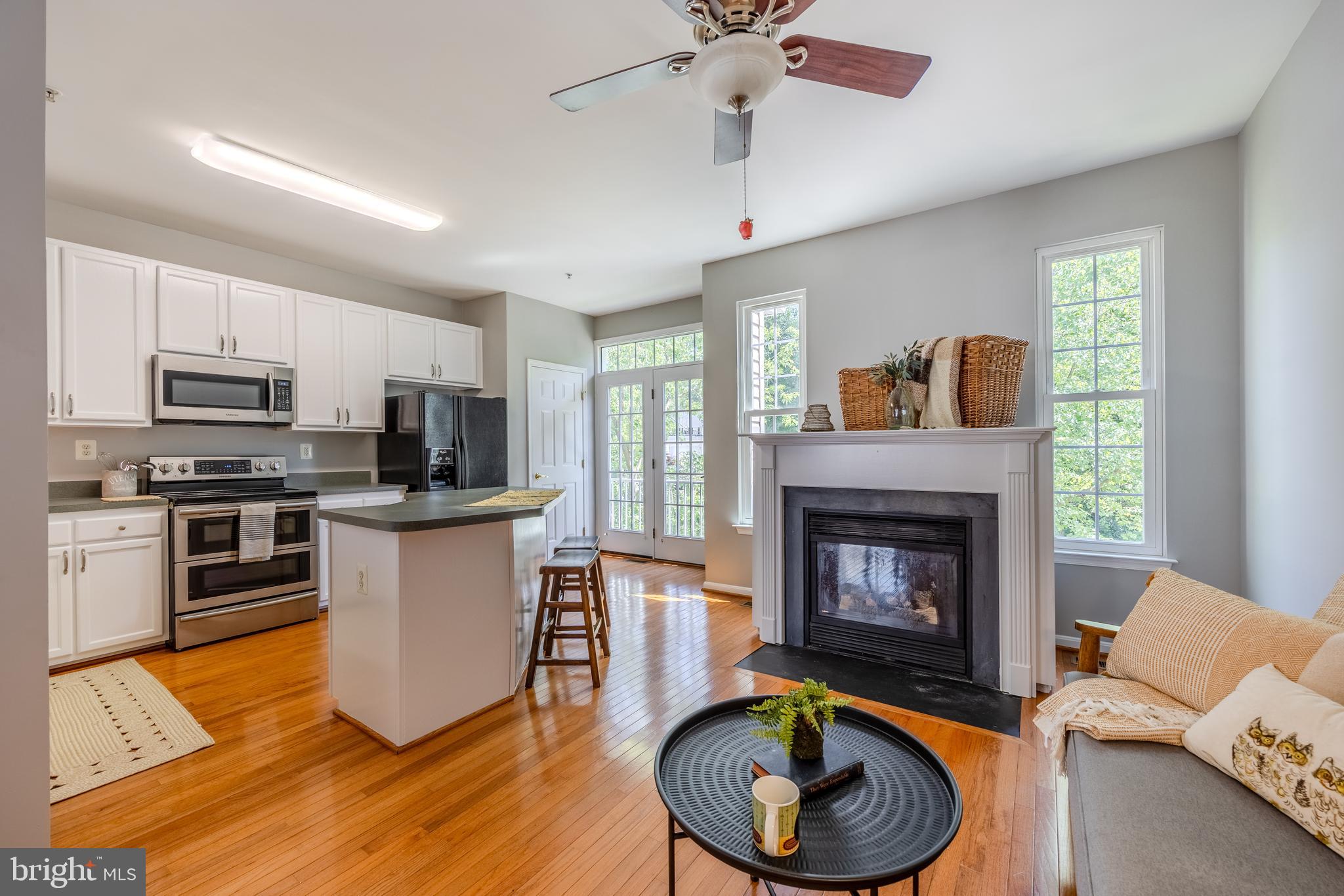 APPLEGATE NORTH - Residential