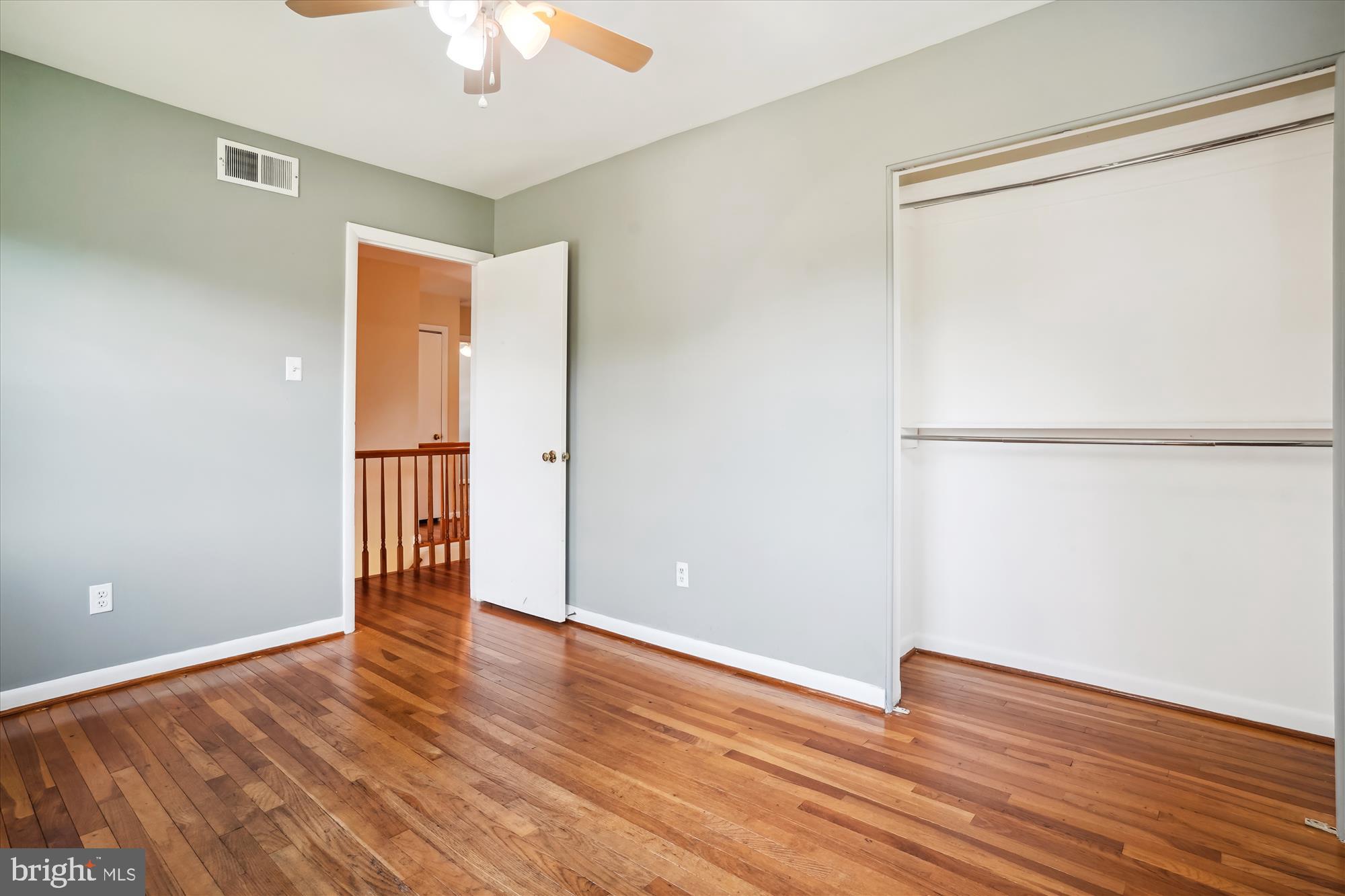 HAYFIELD FARM - Residential