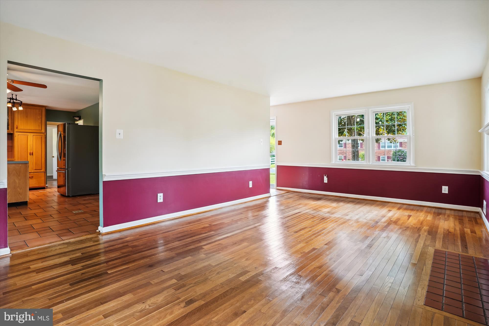 HAYFIELD FARM - Residential