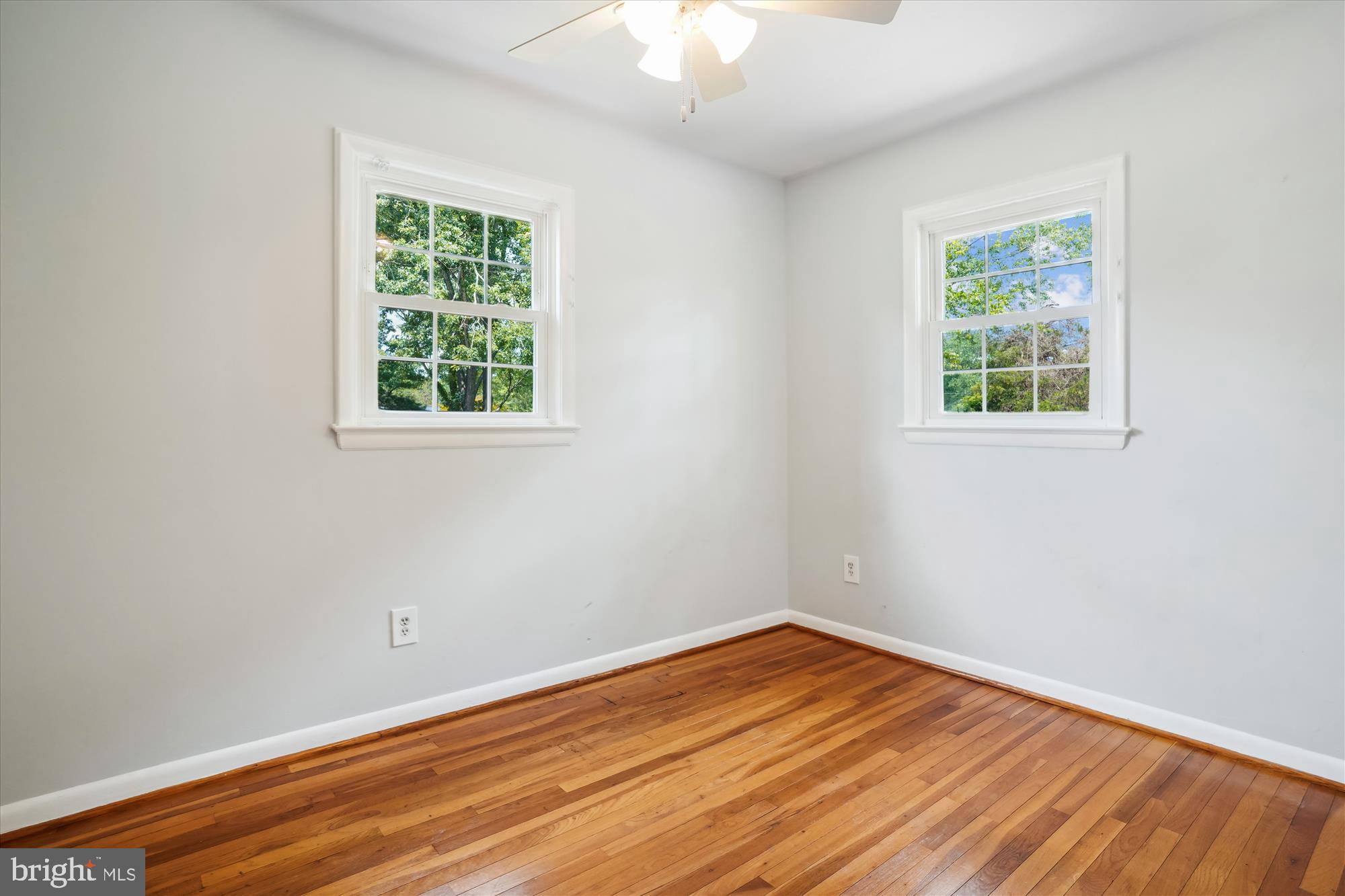 HAYFIELD FARM - Residential