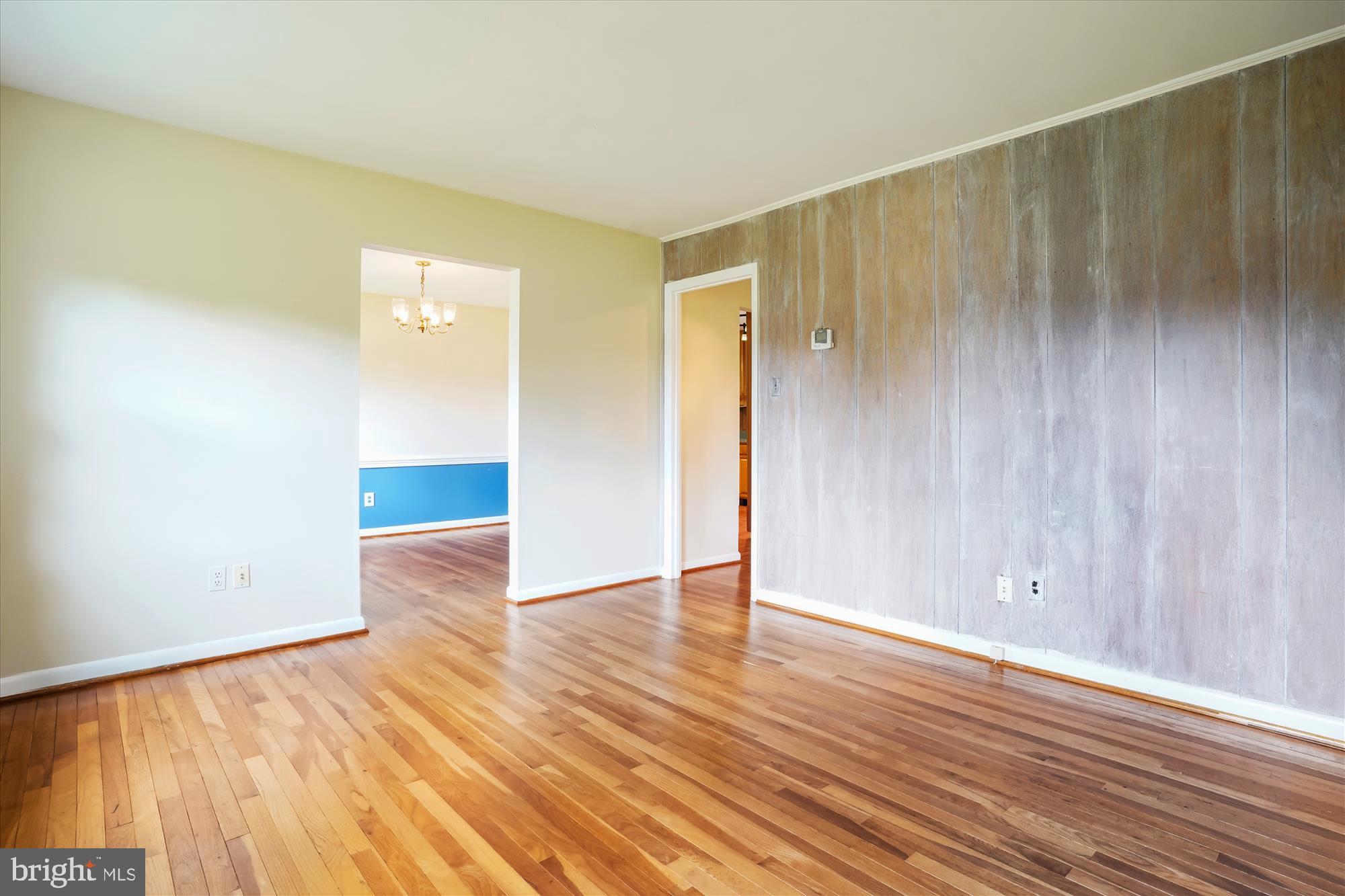 HAYFIELD FARM - Residential