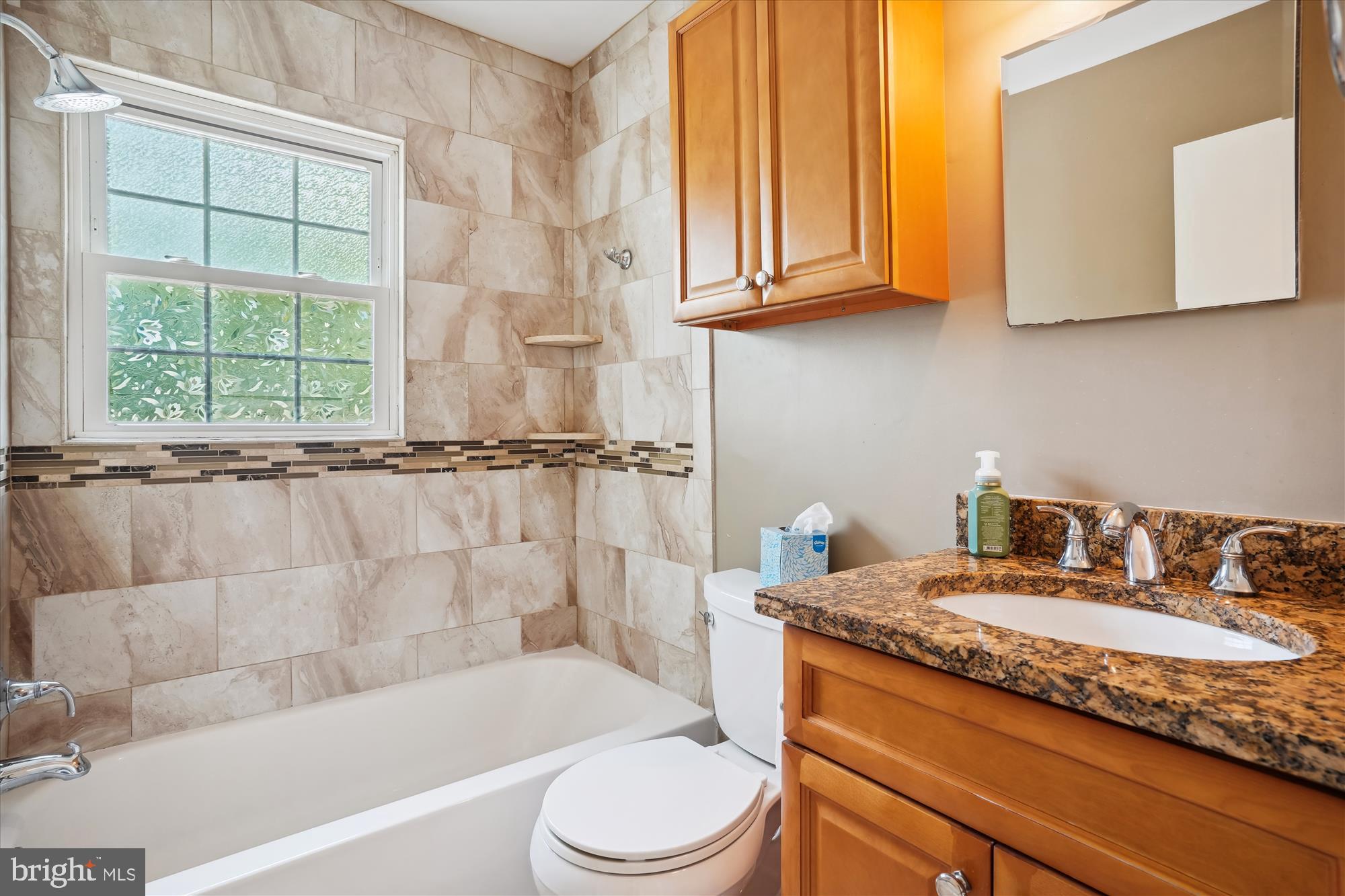 HAYFIELD FARM - Residential