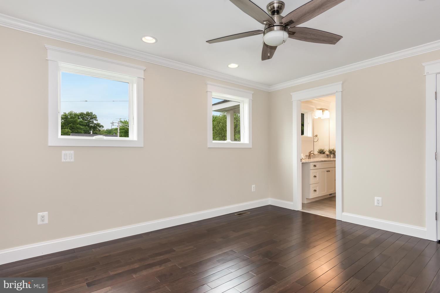 SELBY ON THE BAY - Residential