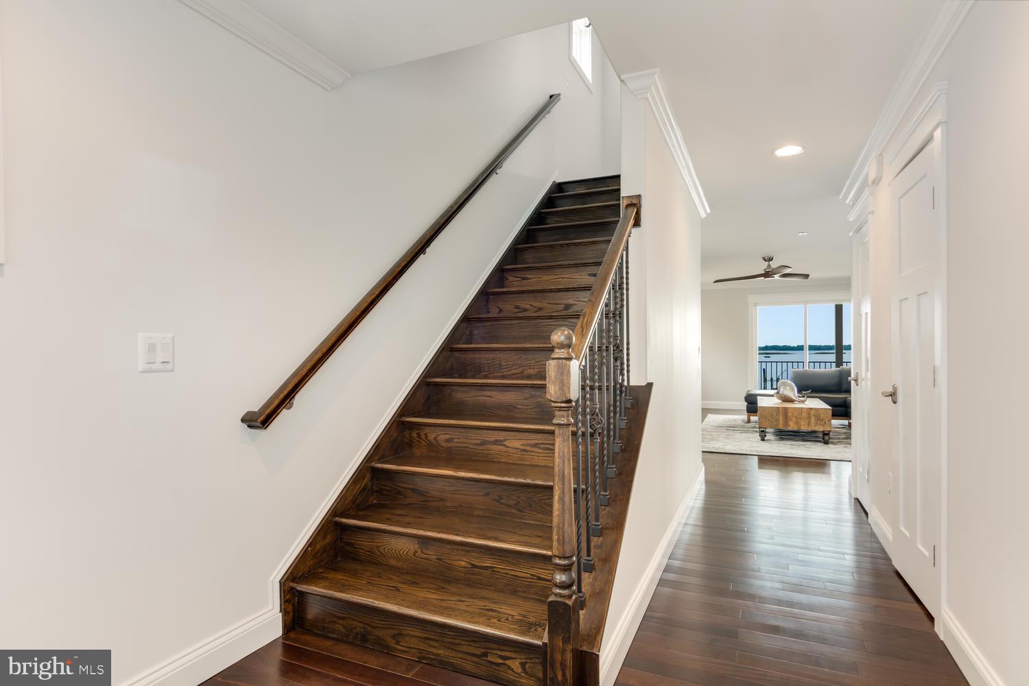 SELBY ON THE BAY - Residential