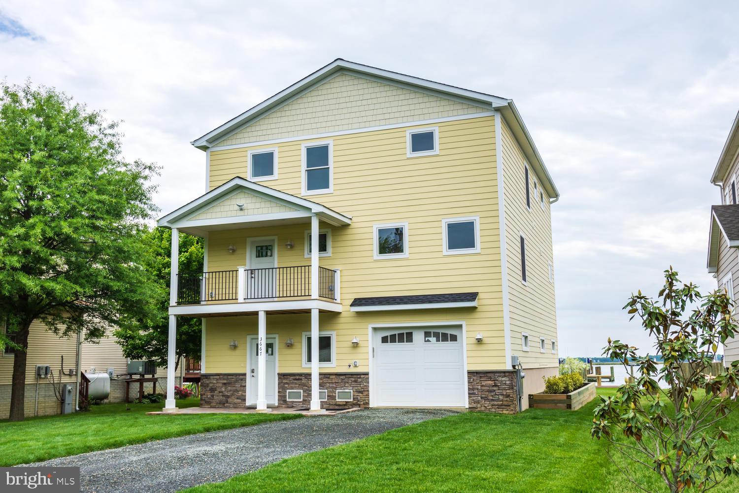 SELBY ON THE BAY - Residential