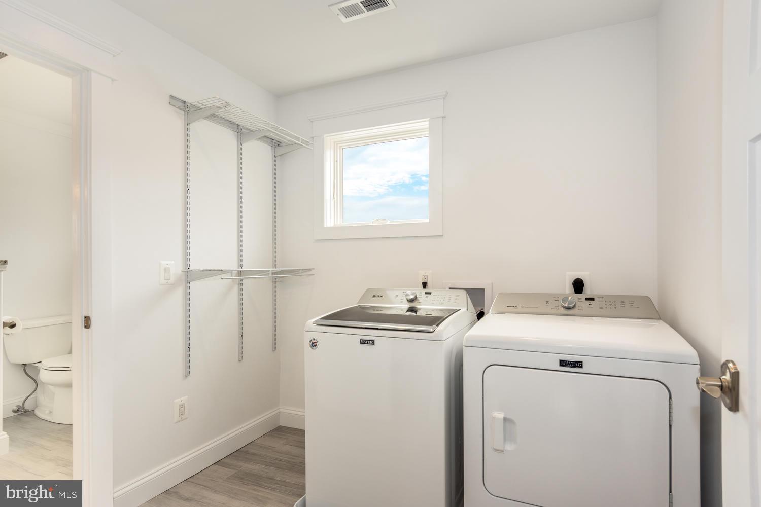 SELBY ON THE BAY - Residential