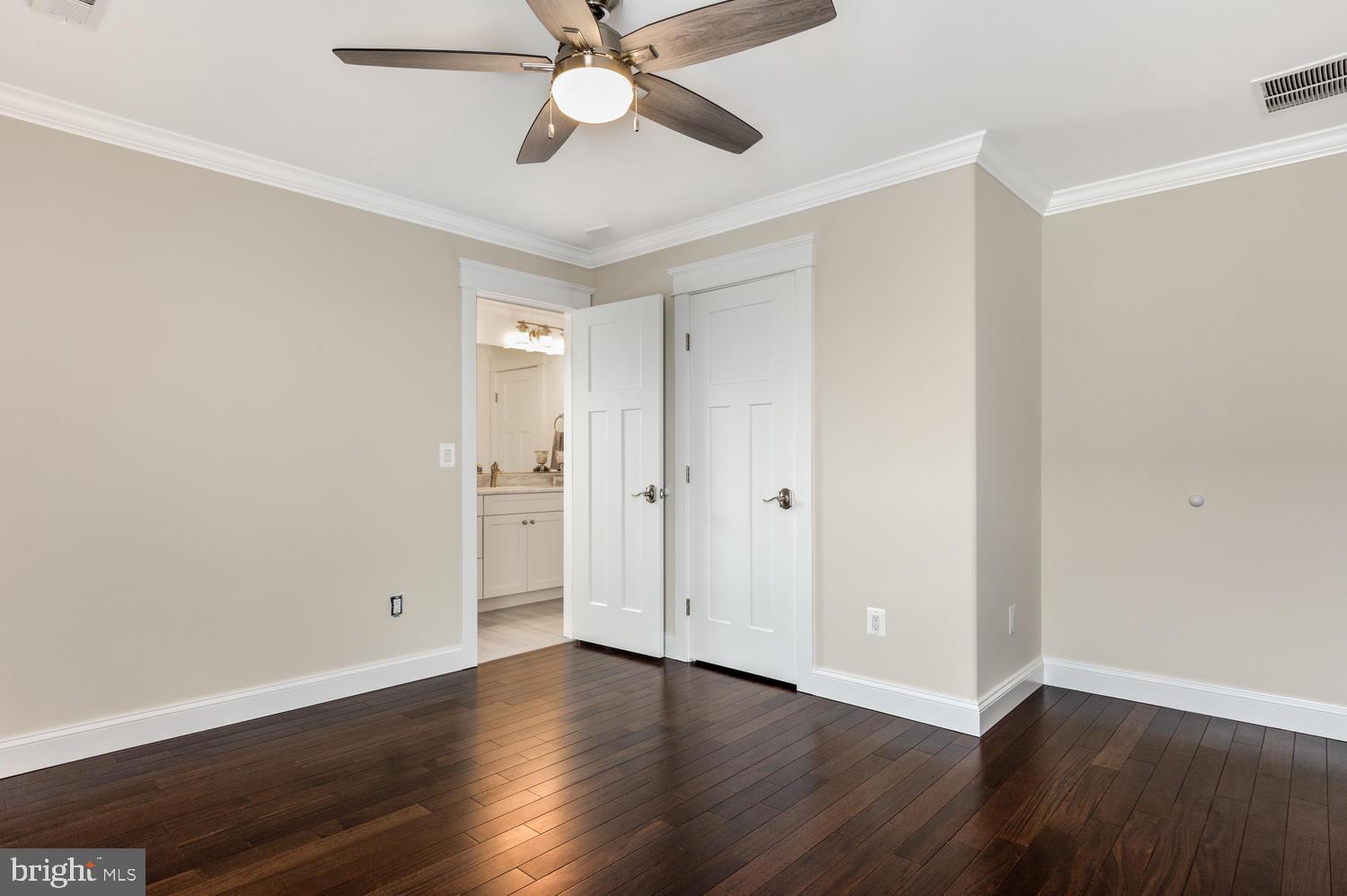 SELBY ON THE BAY - Residential