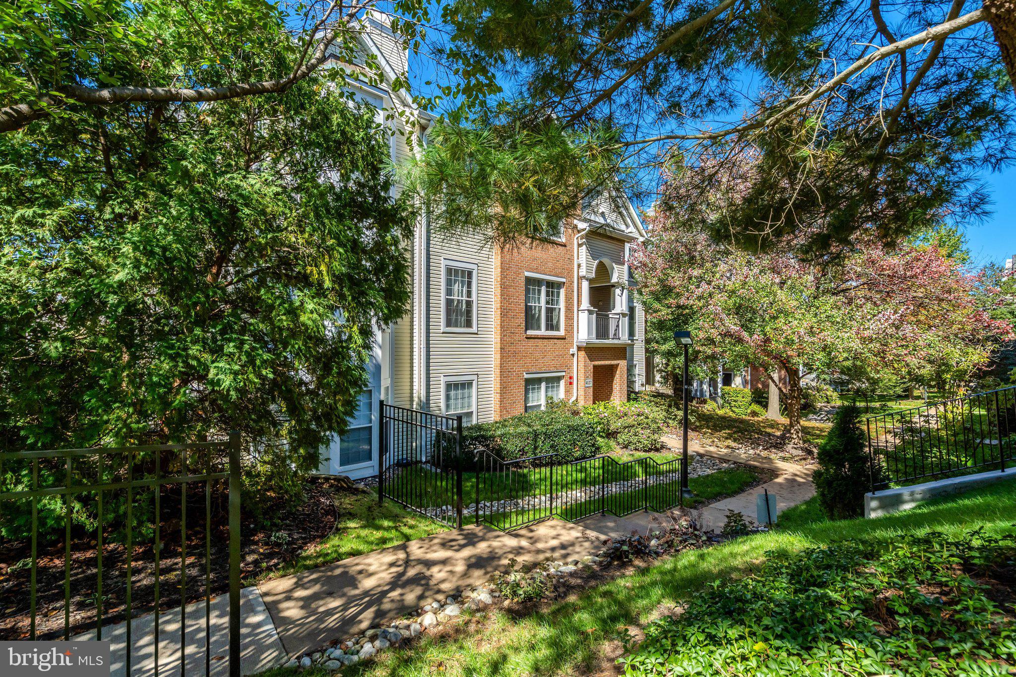 4127 FOUNTAINSIDE LANE 304