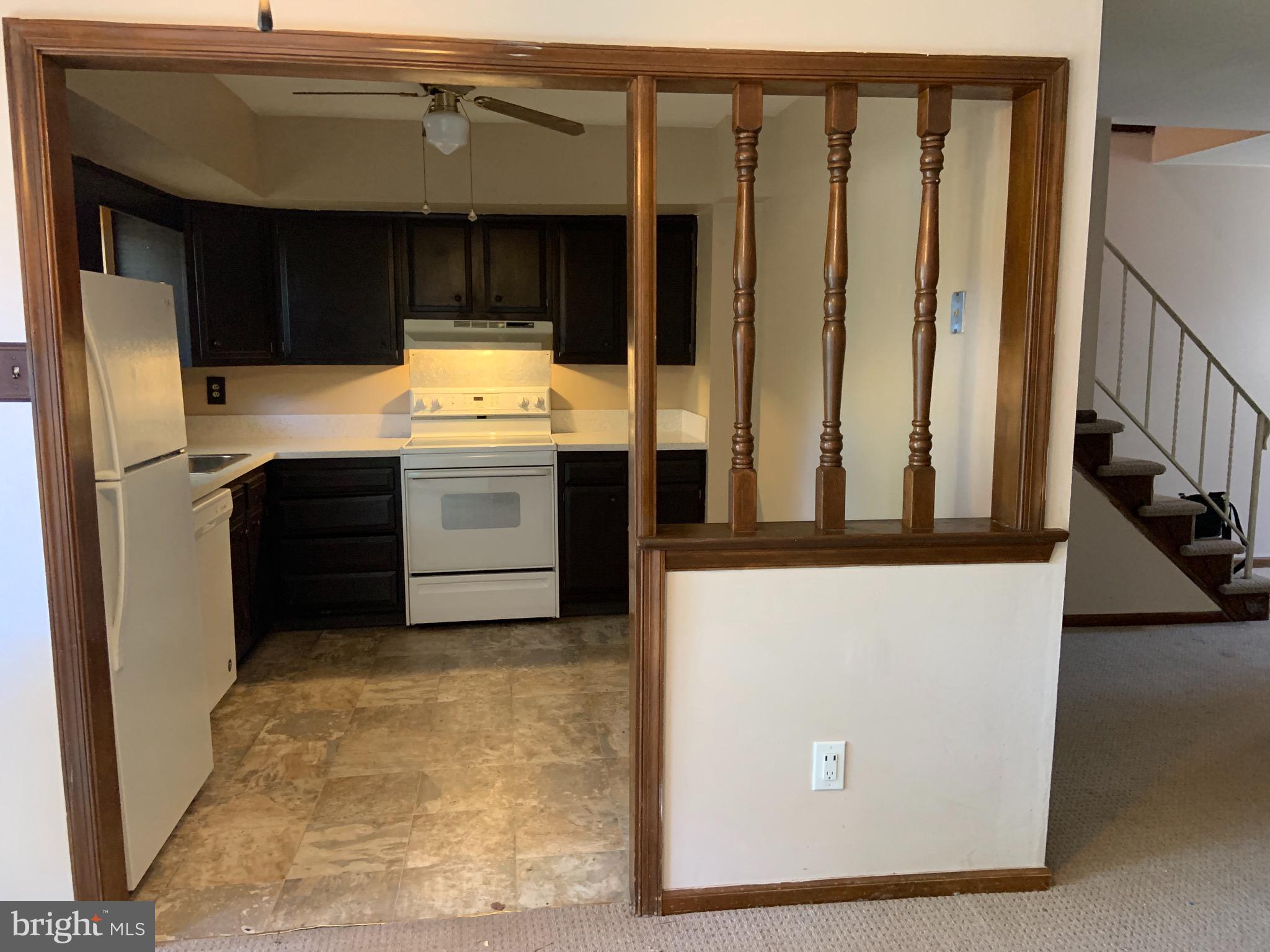 ORCHARD COURTS - Residential Lease