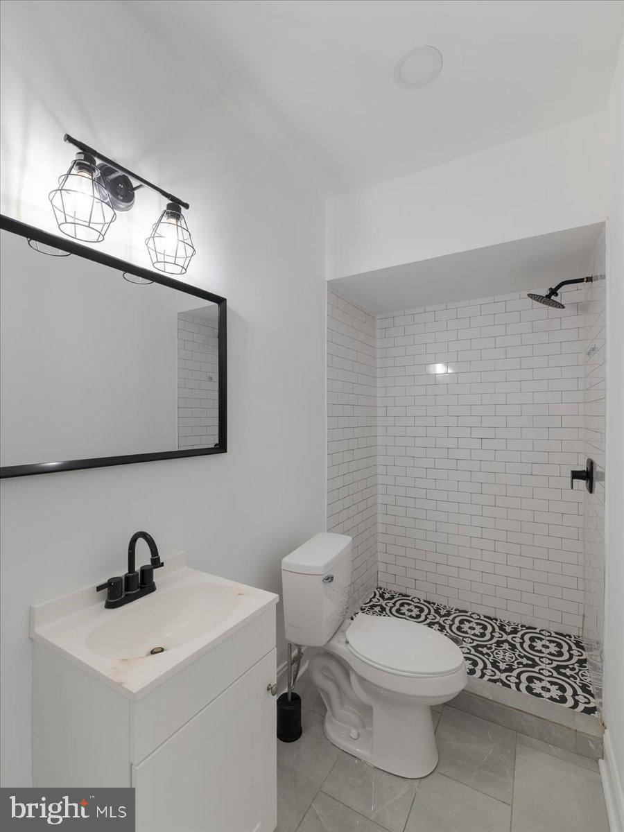 WYNNEFIELD - Residential Income