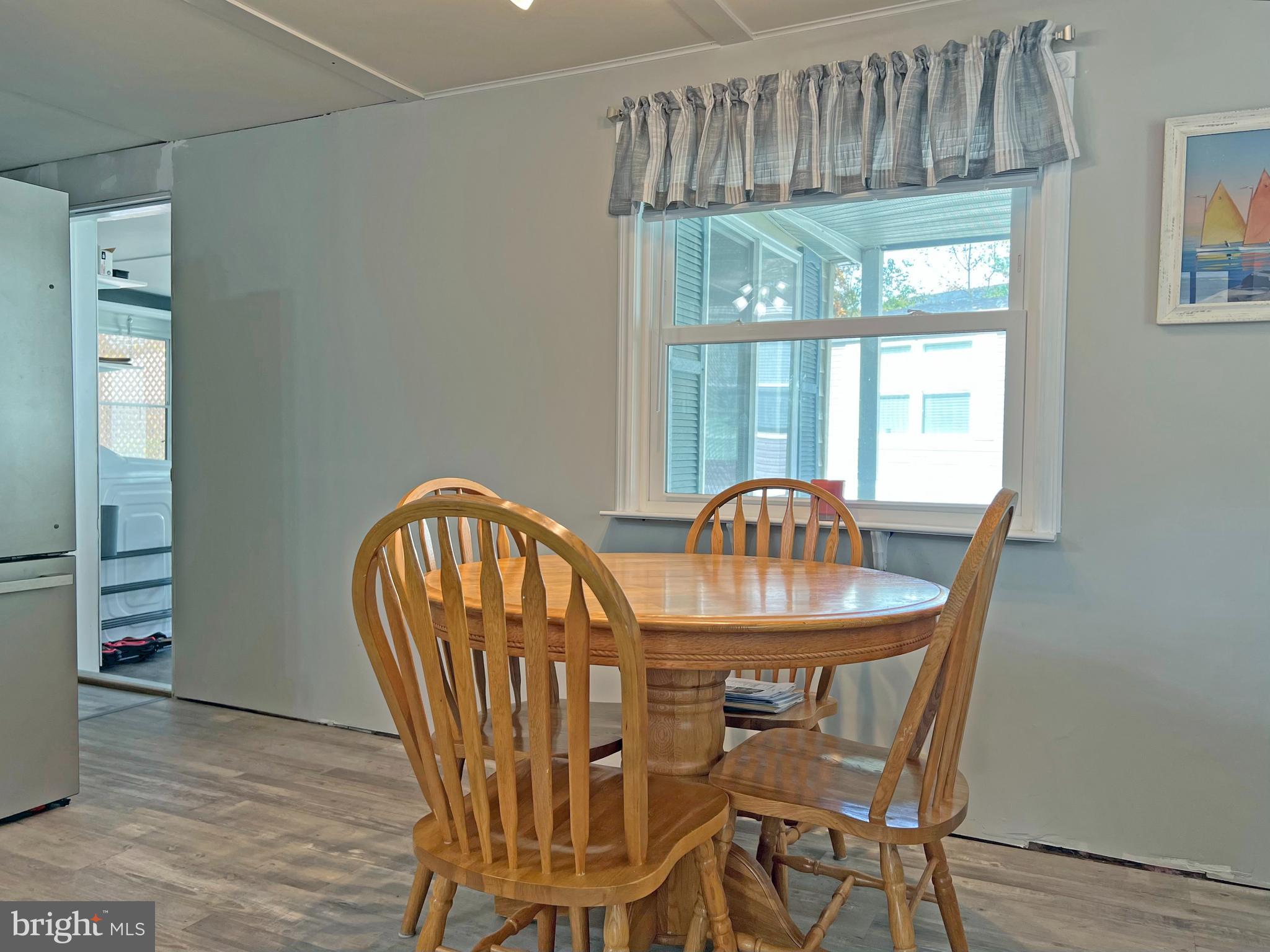 ANGOLA BEACH - Residential