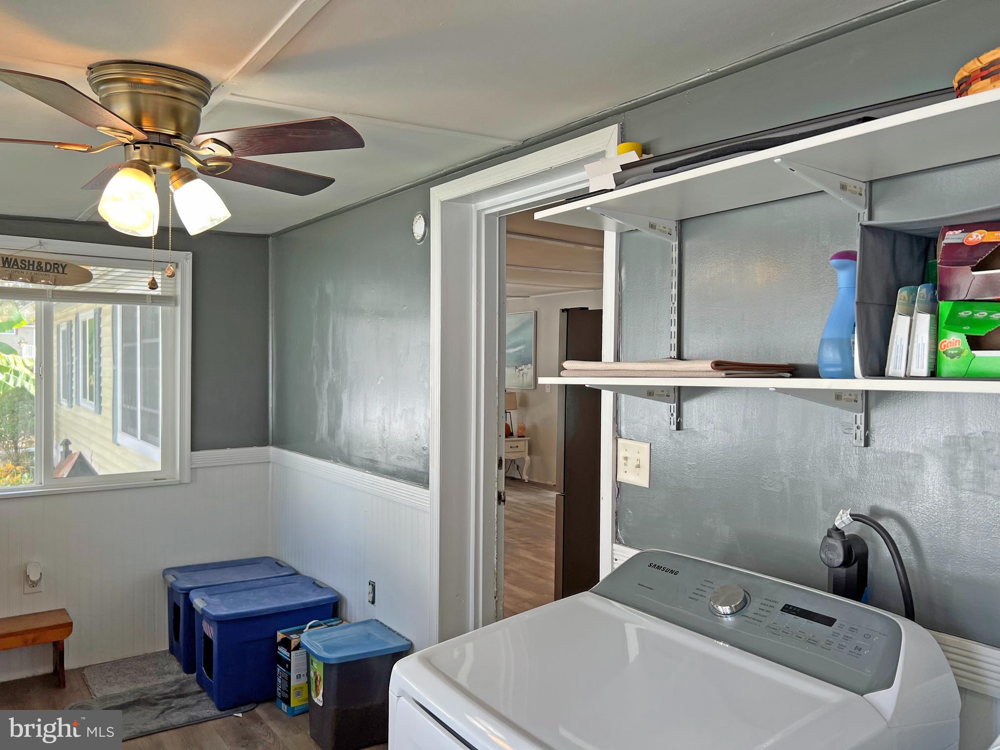 ANGOLA BEACH - Residential