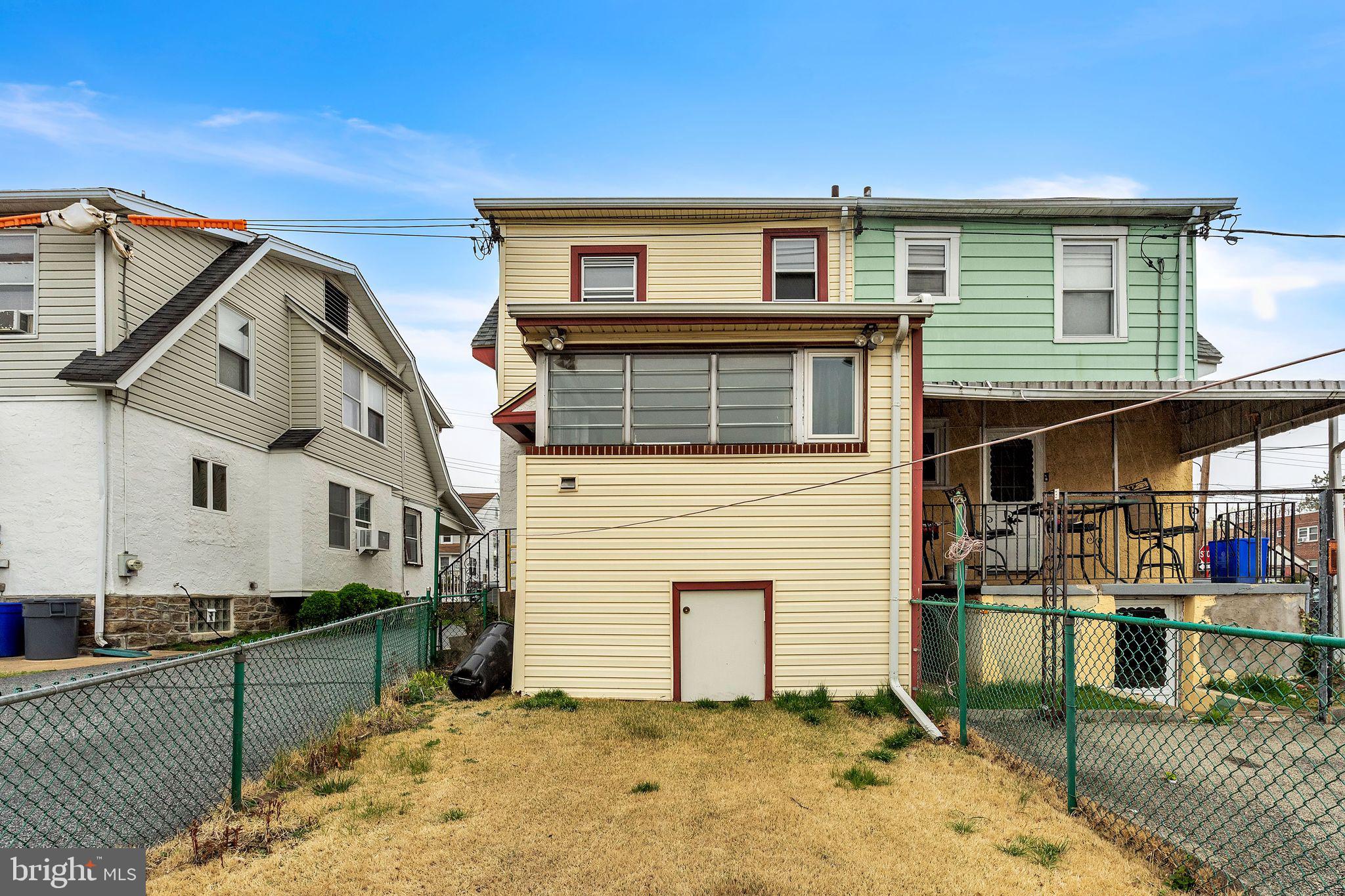 CLIFTON HEIGHTS - Residential