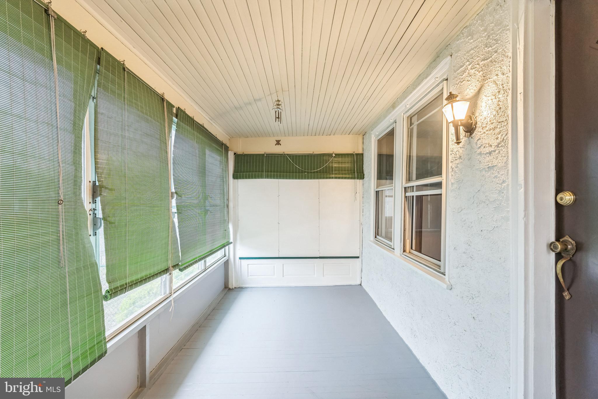 CLIFTON HEIGHTS - Residential