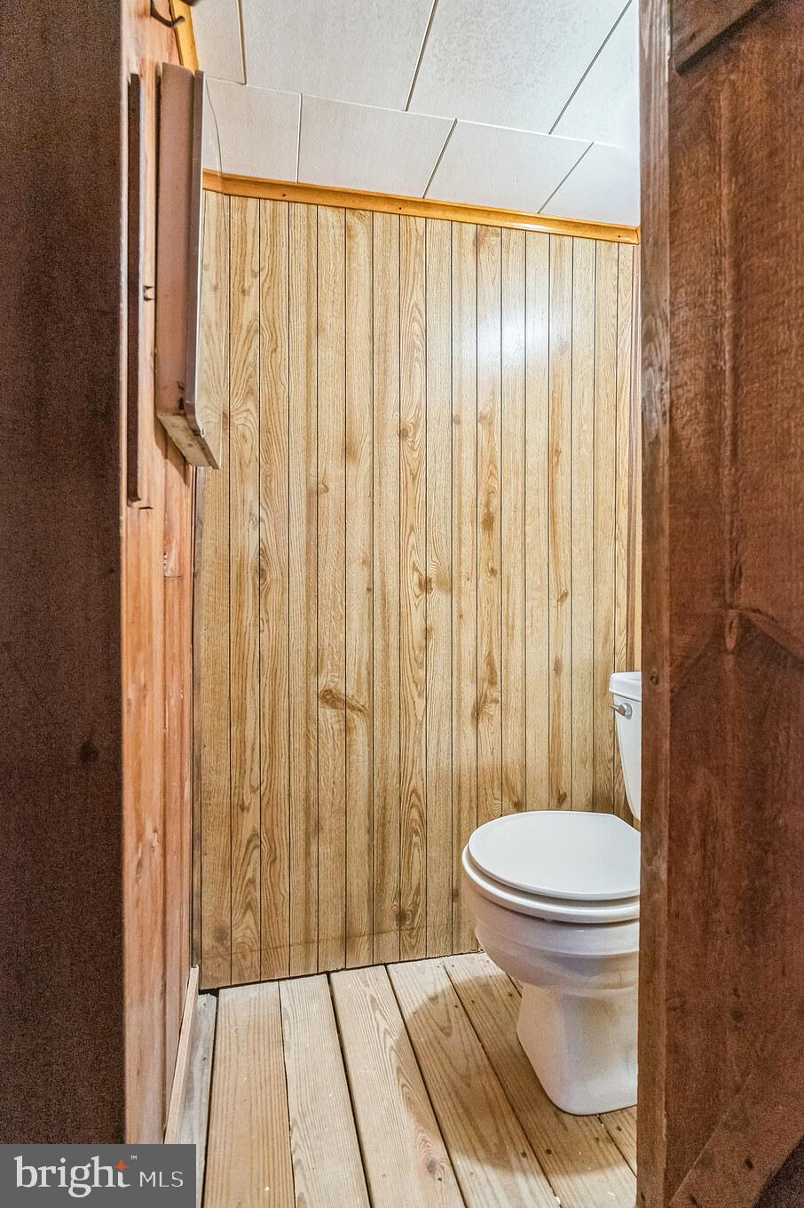 CLIFTON HEIGHTS - Residential