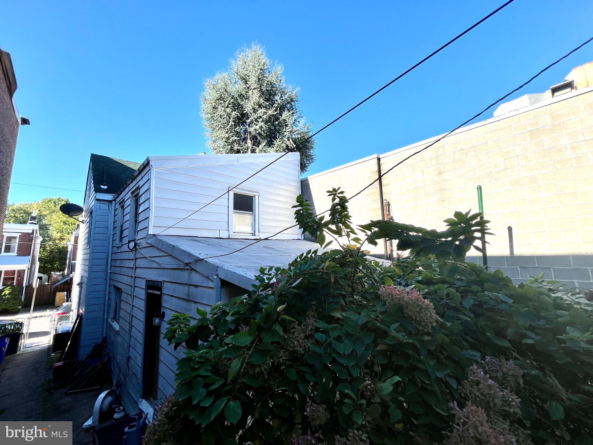 1317 SELLERS STREET