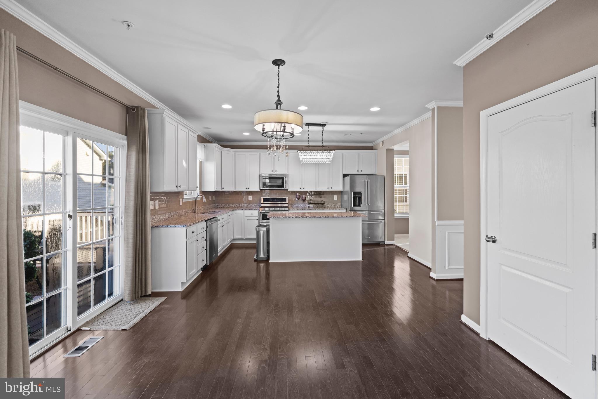 SOUTH HAMPTON SUB - Residential