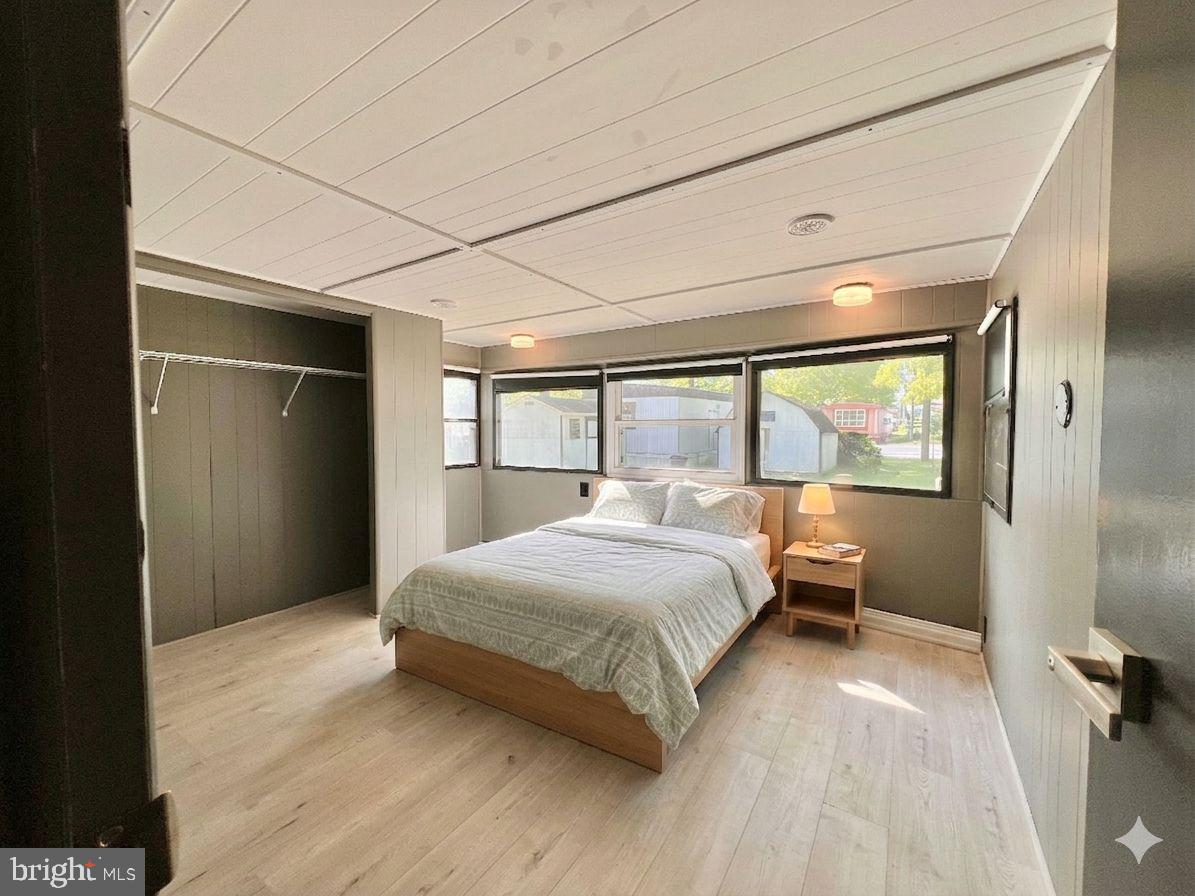 LITTLE HOLLYWOOD - Residential