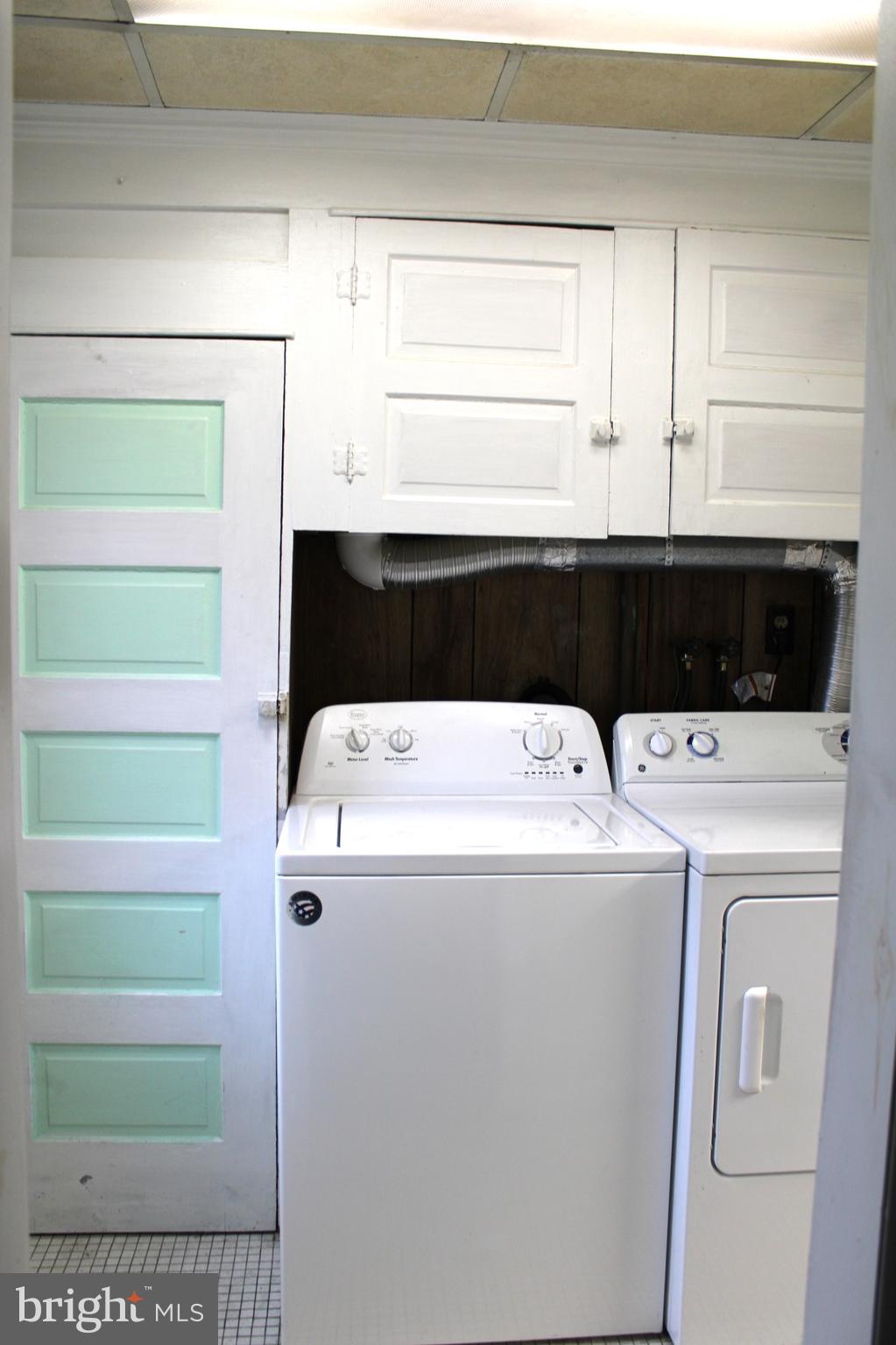 WEST SIDE - Residential