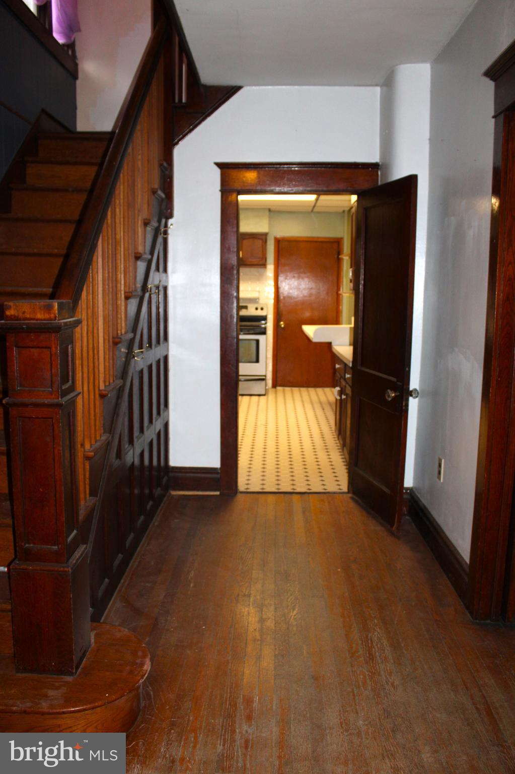 WEST SIDE - Residential