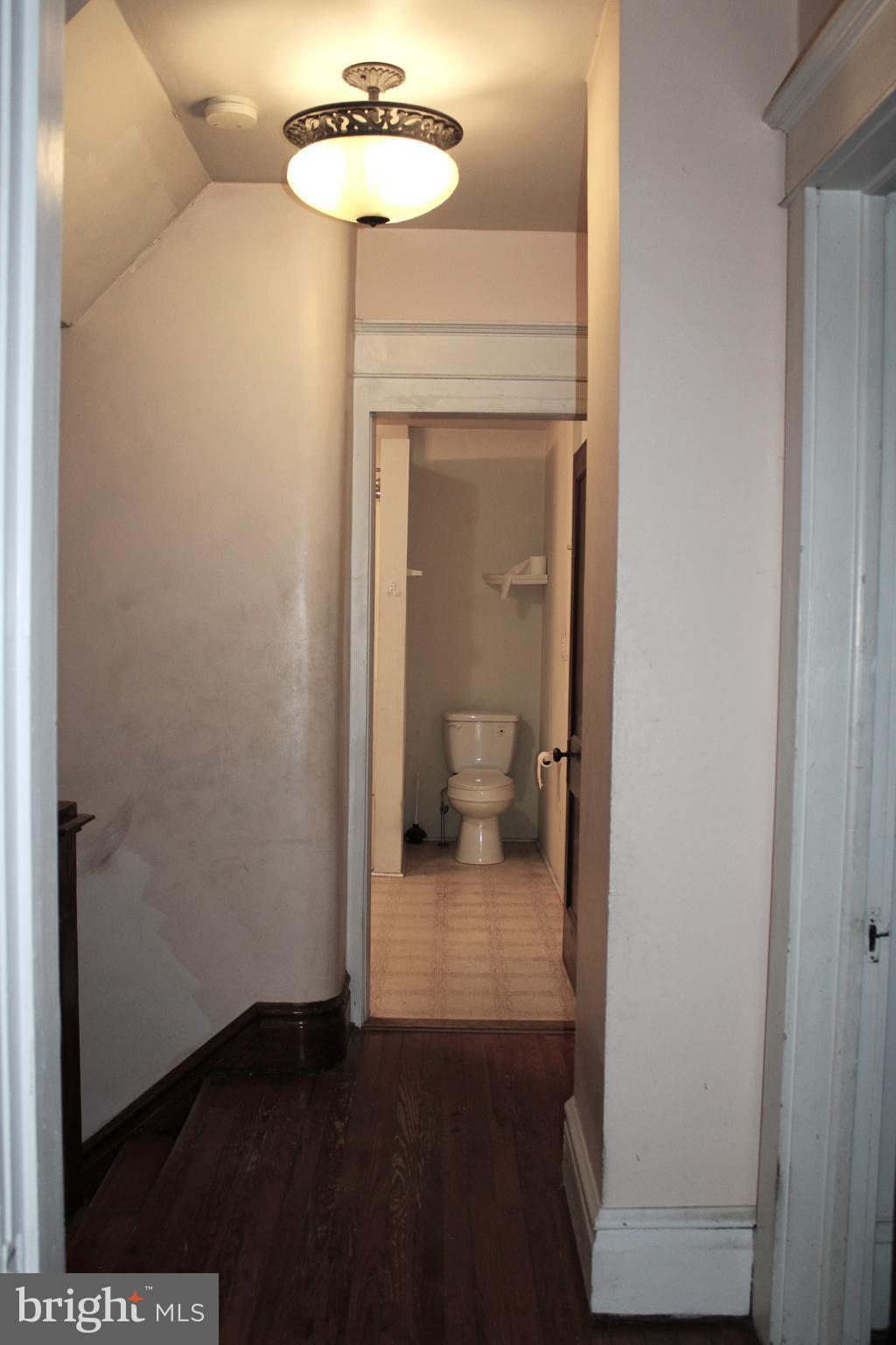 WEST SIDE - Residential