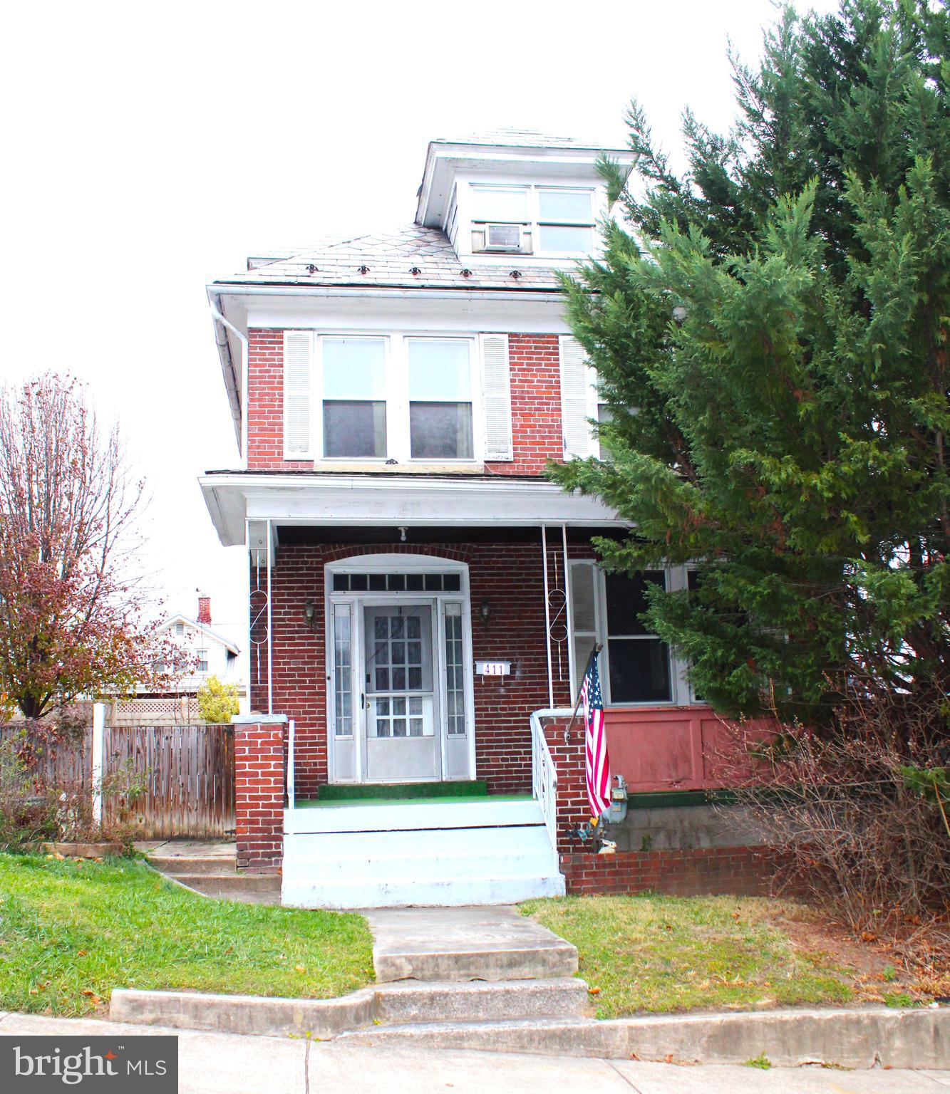 WEST SIDE - Residential