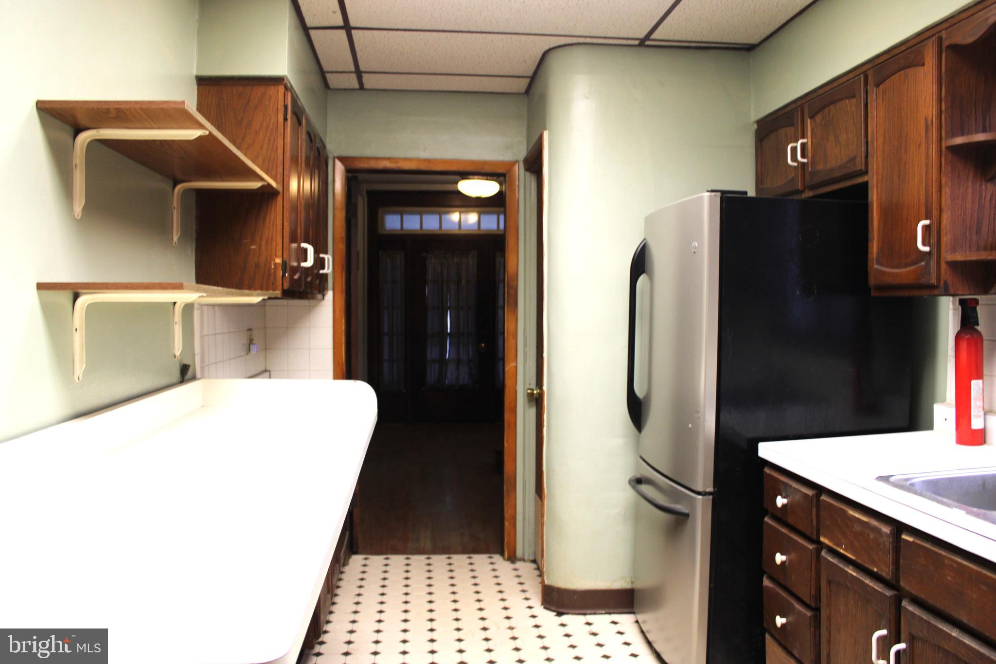 WEST SIDE - Residential