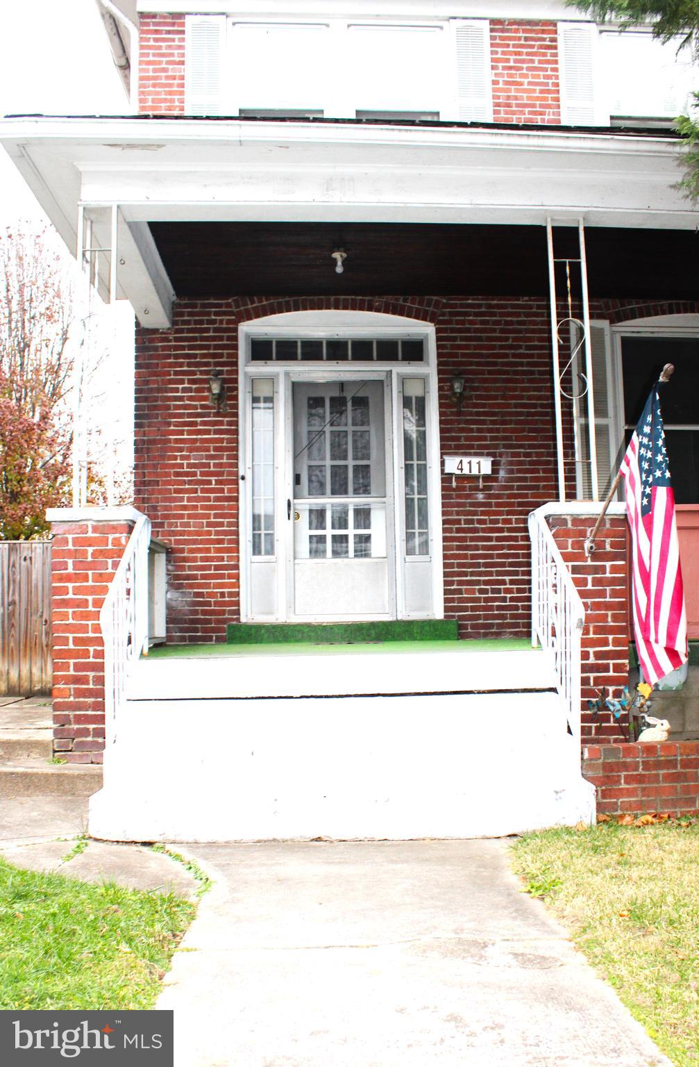 WEST SIDE - Residential