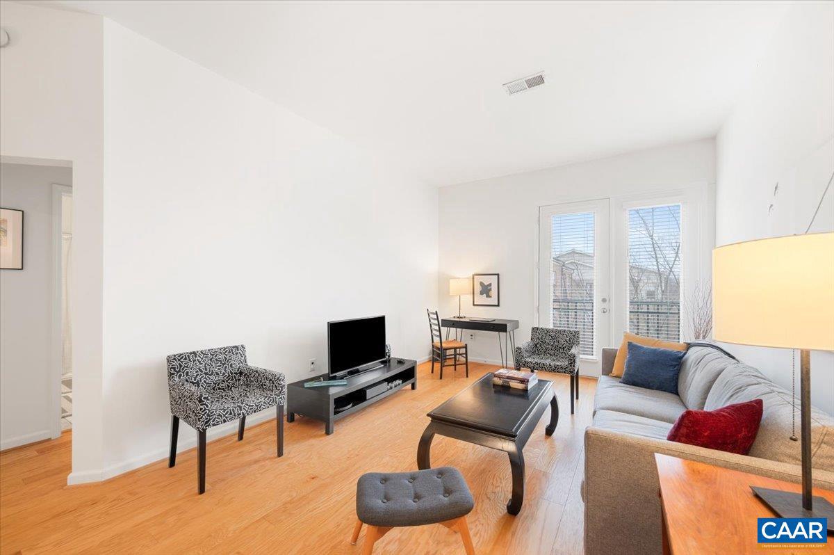 WALKER SQUARE CONDOS - Residential