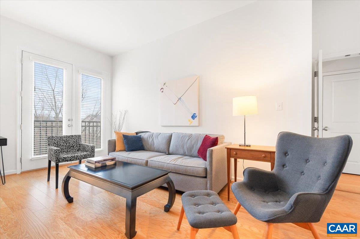 WALKER SQUARE CONDOS - Residential