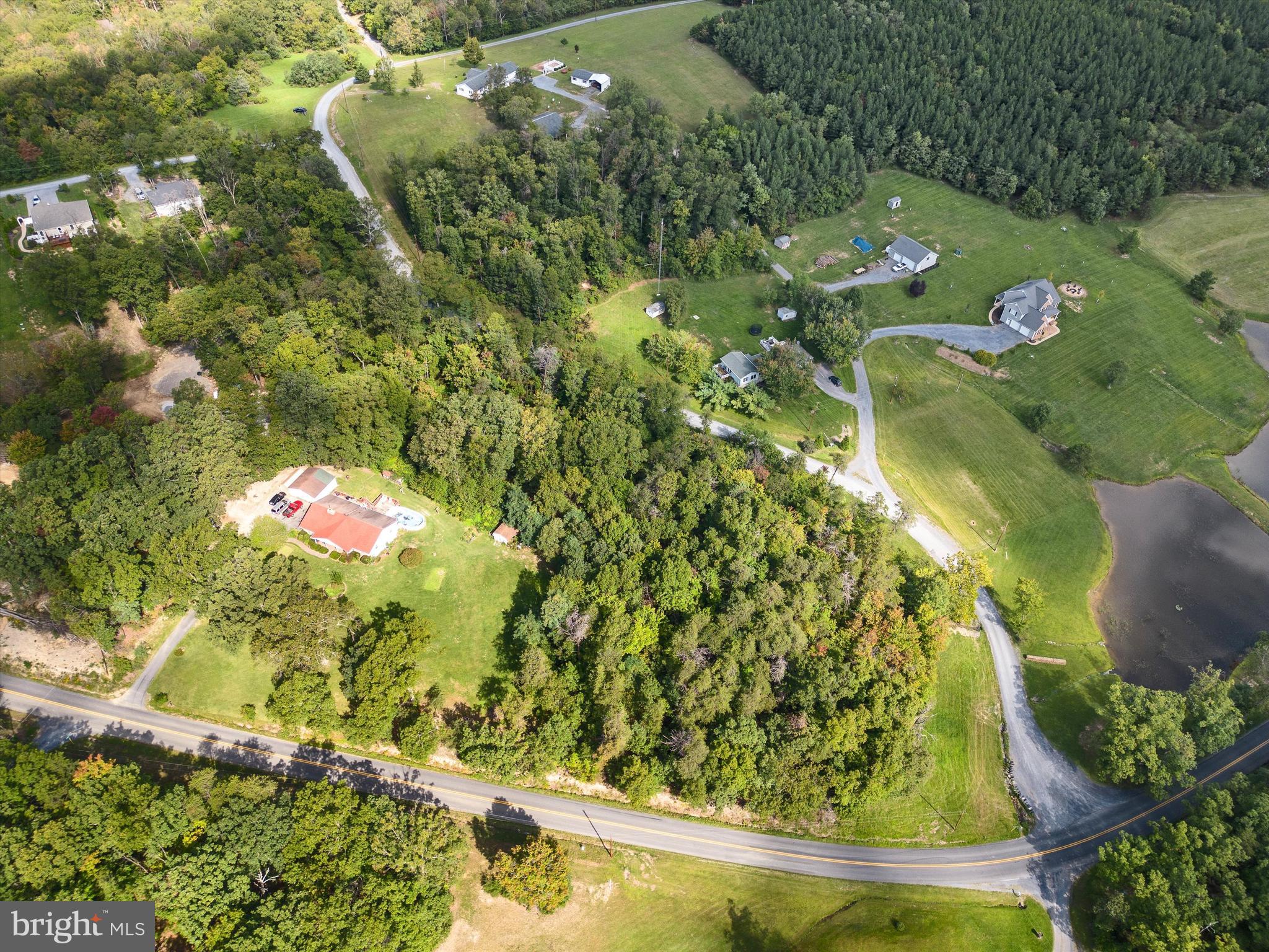 HIGH VIEW MANOR - Land