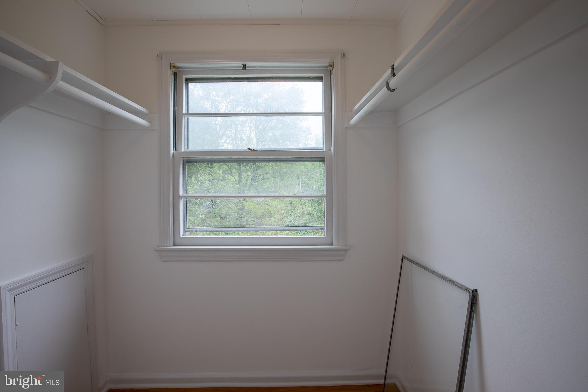 NEW CARROLLTON - Residential Lease