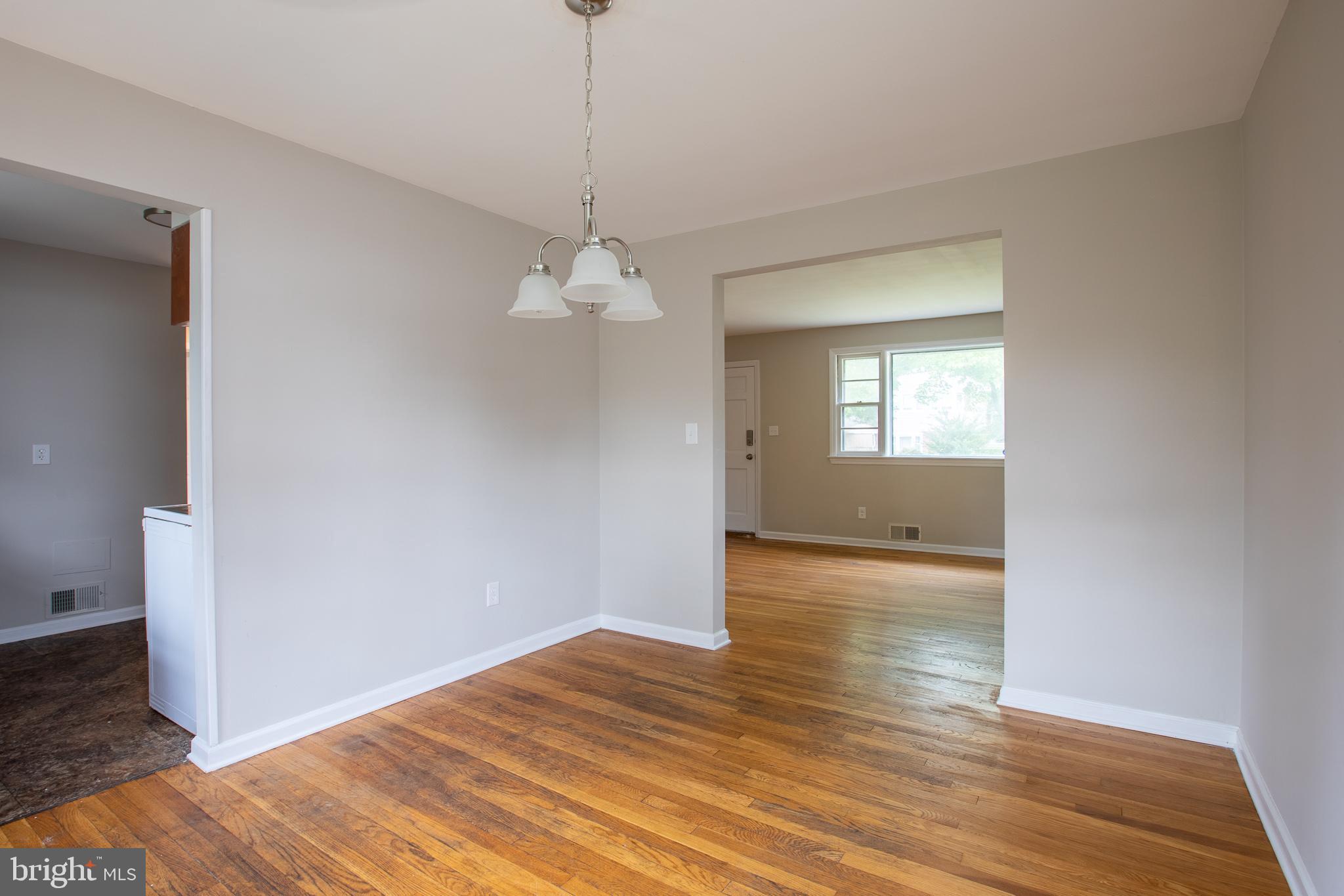 NEW CARROLLTON - Residential Lease