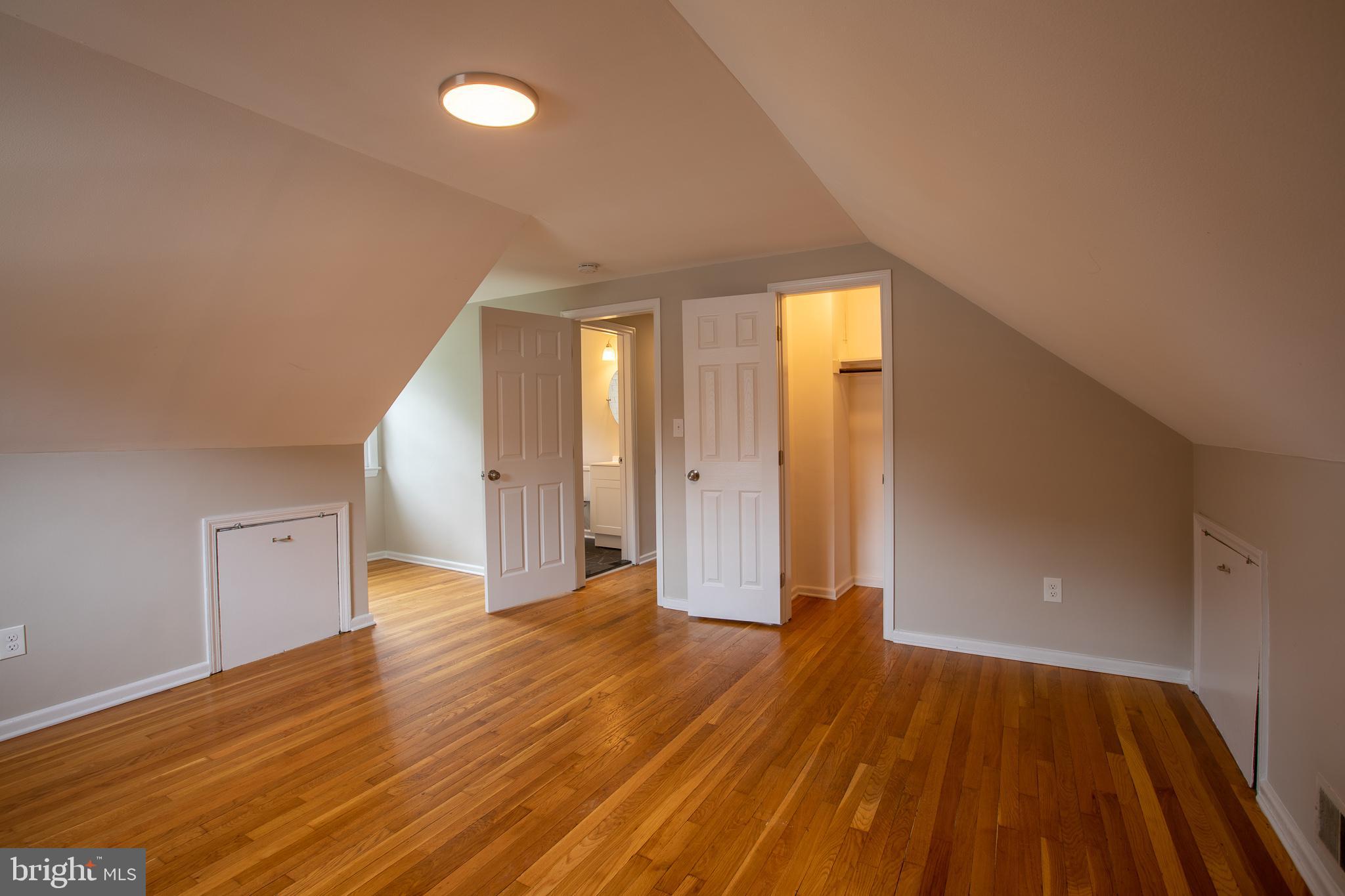 NEW CARROLLTON - Residential Lease