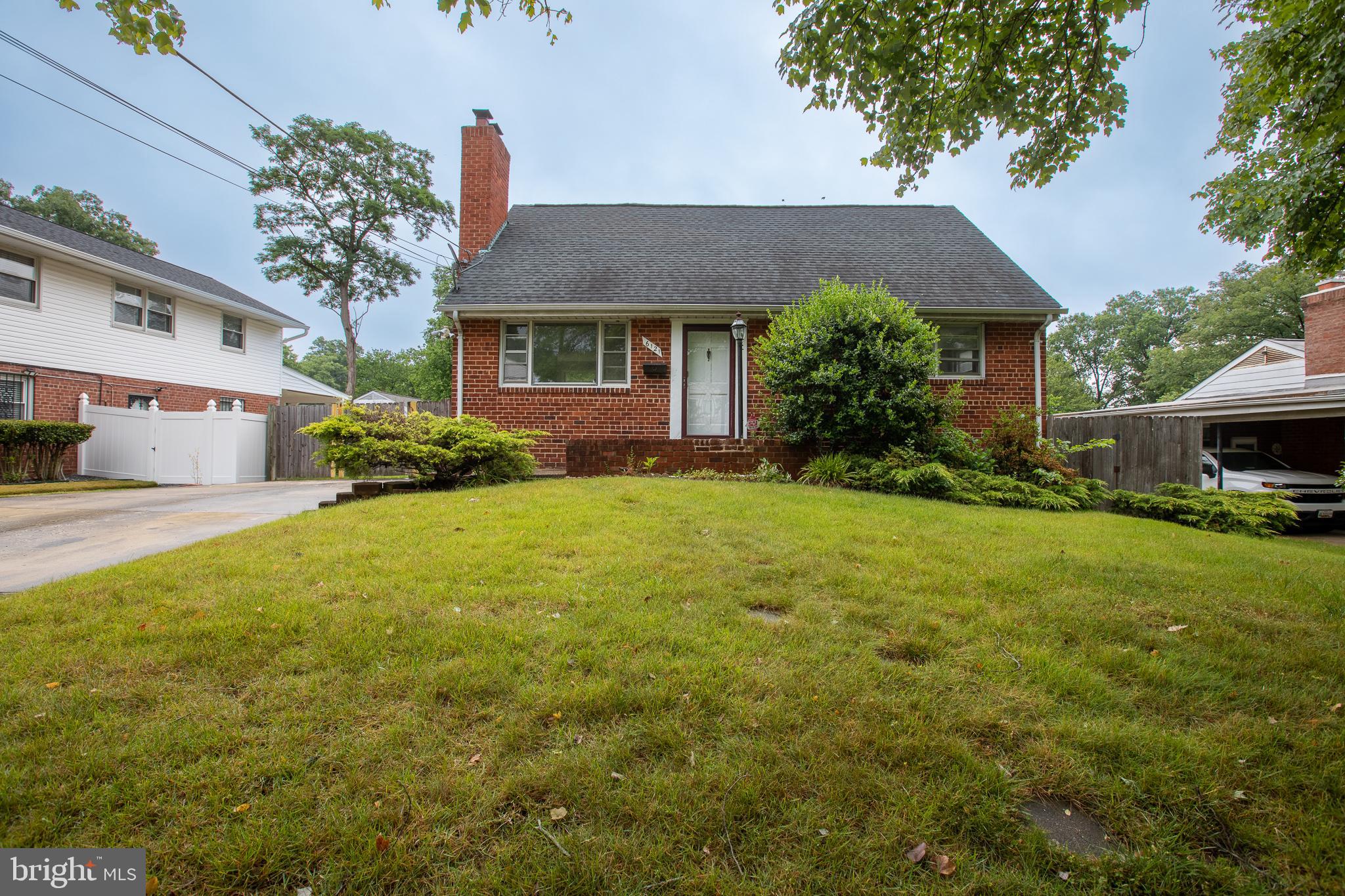 NEW CARROLLTON - Residential Lease