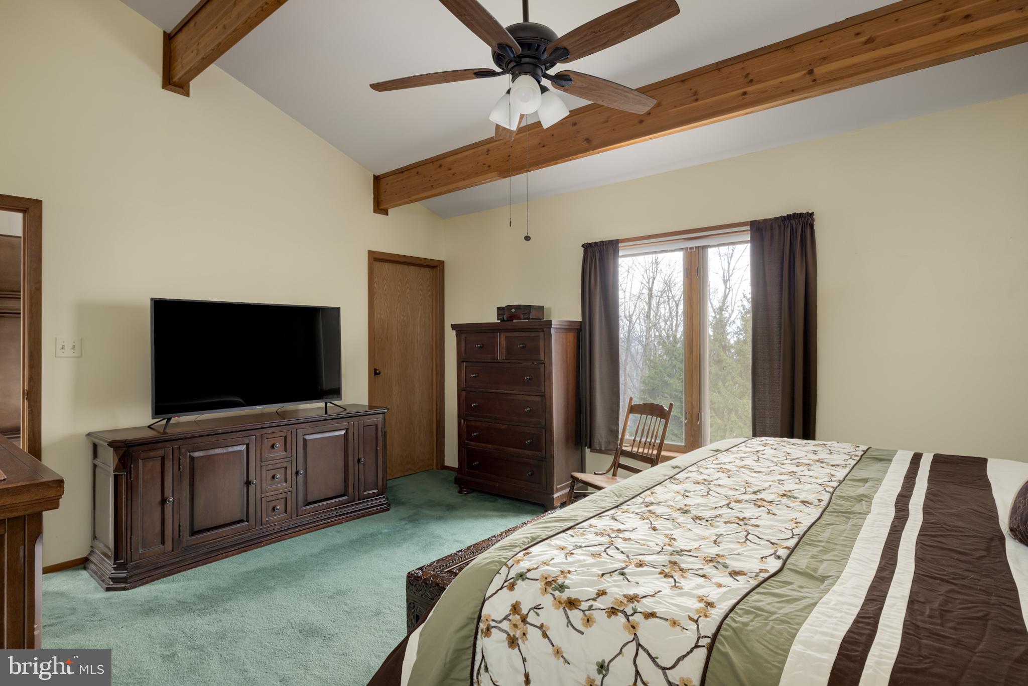 HIGH KNOB - Residential